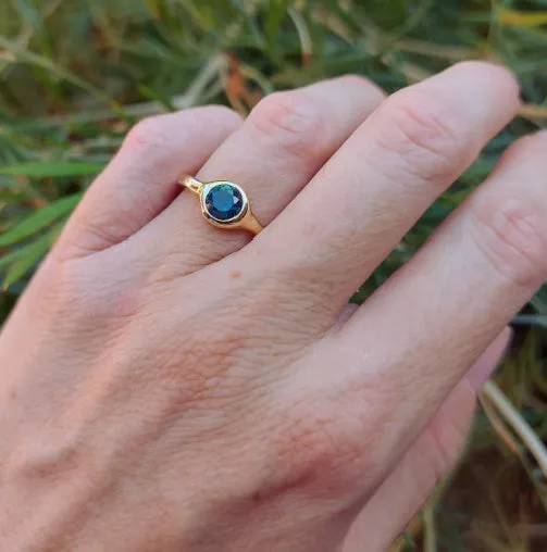 1.13ct Australian Parti Sapphire 9ct Yellow Gold Ring