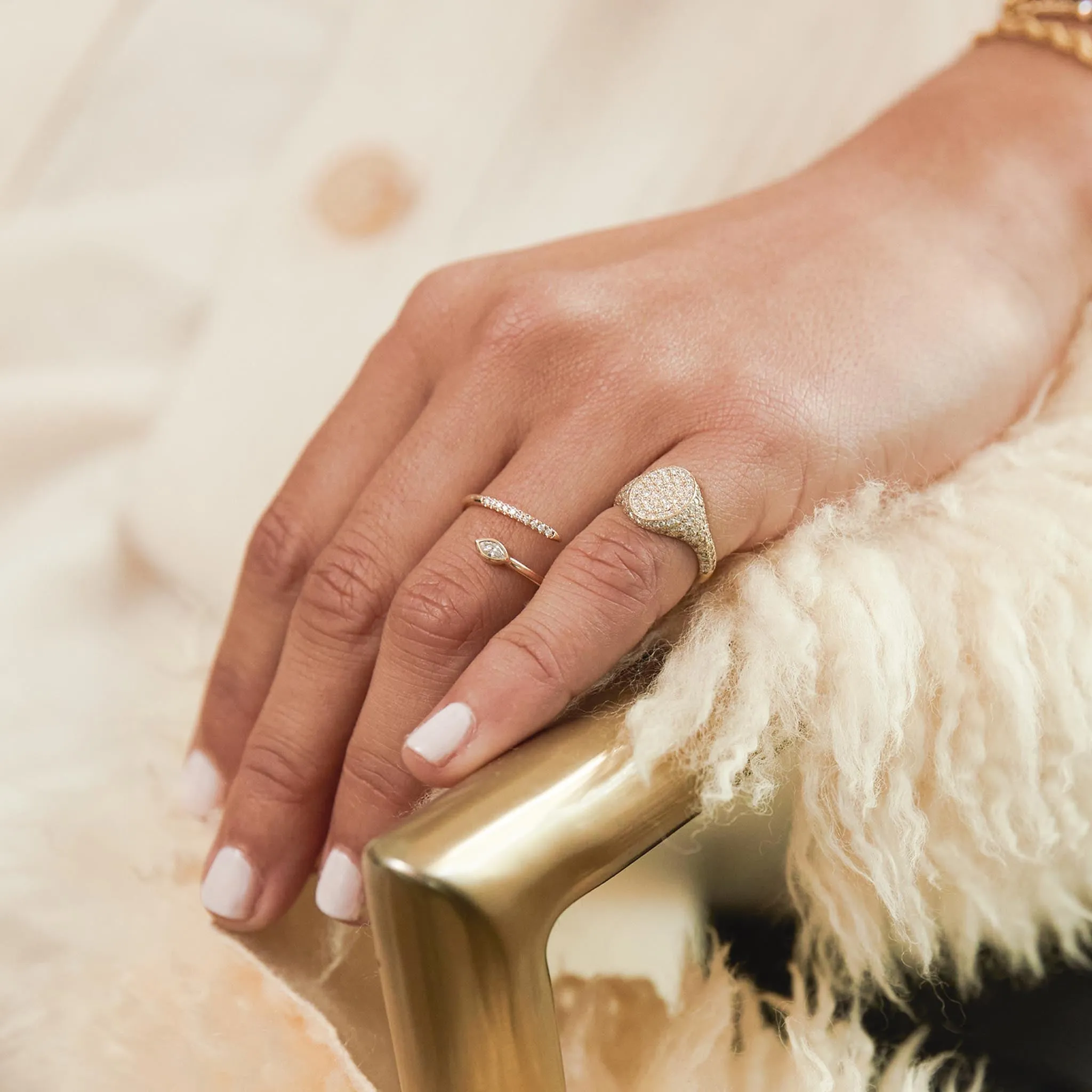 14k Full Pavé Diamond Oval Signet Ring