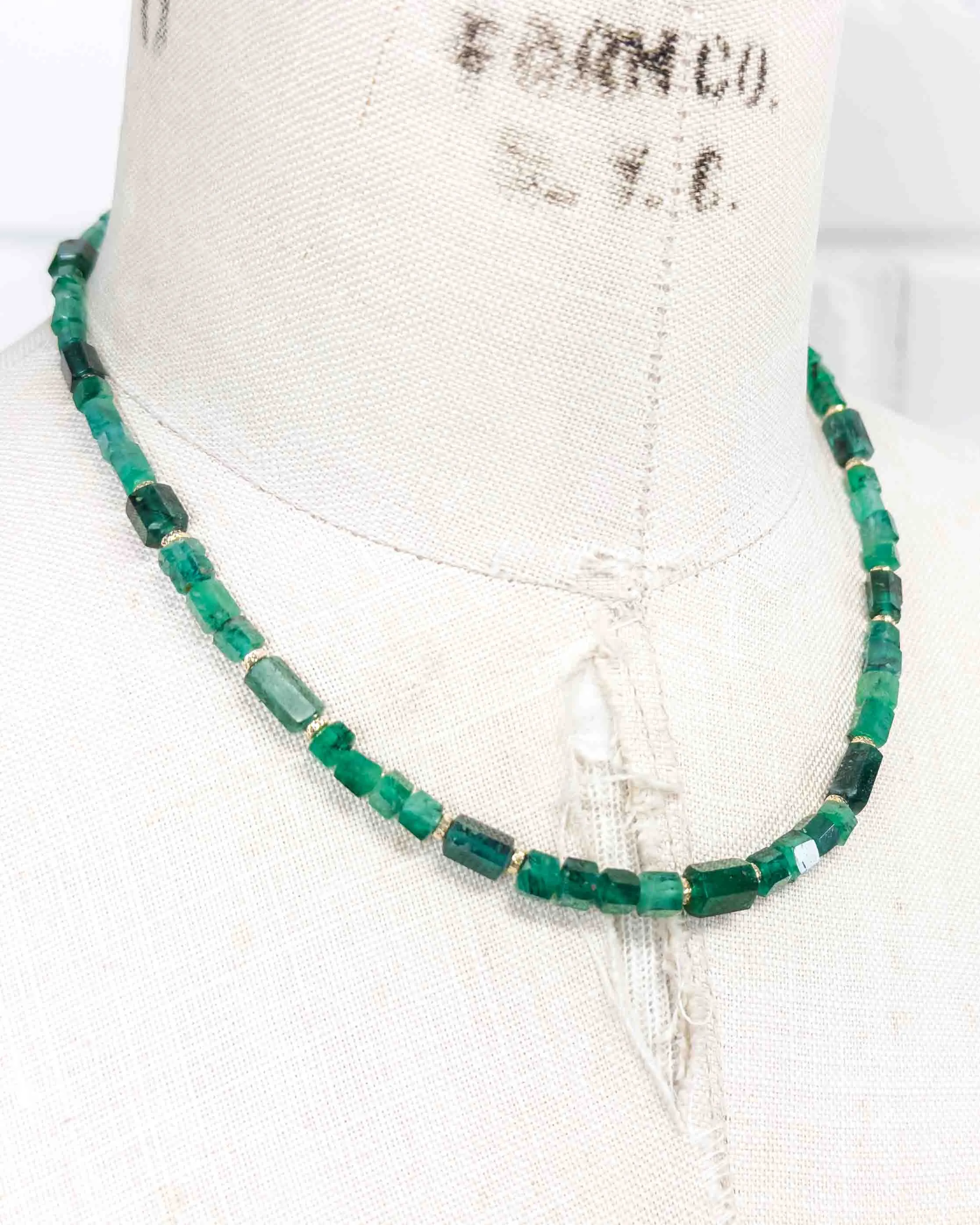 14k Gold Natural Emerald Nugget Collar Necklace