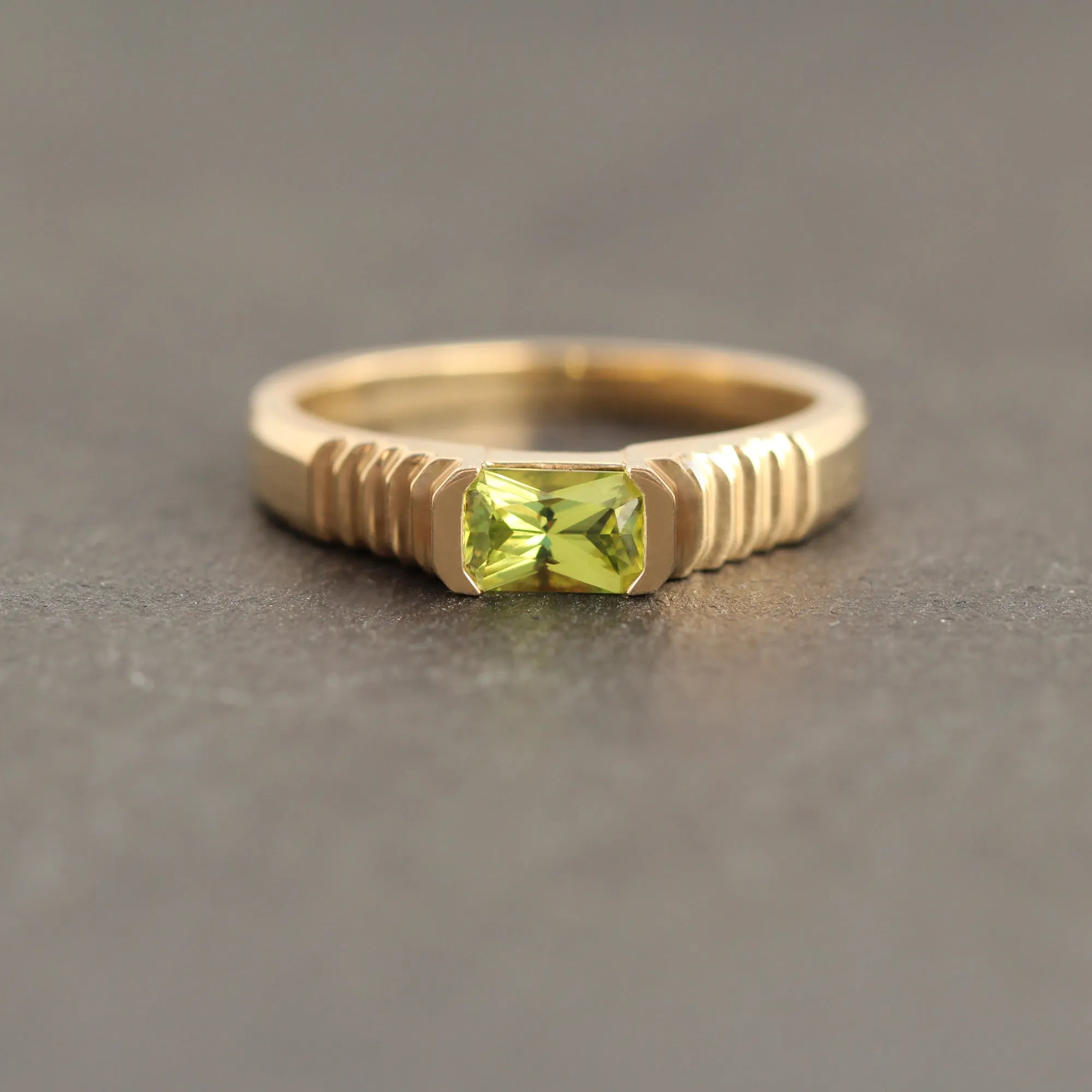 14k Gold   Peridot Step Signet Ring