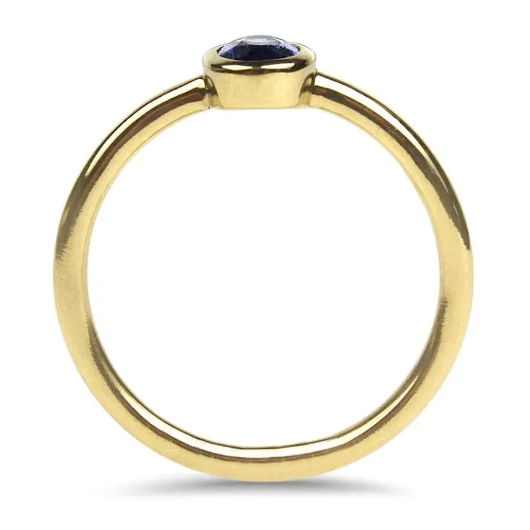14k Yellow Gold Ceylon Oval Sapphire Ring