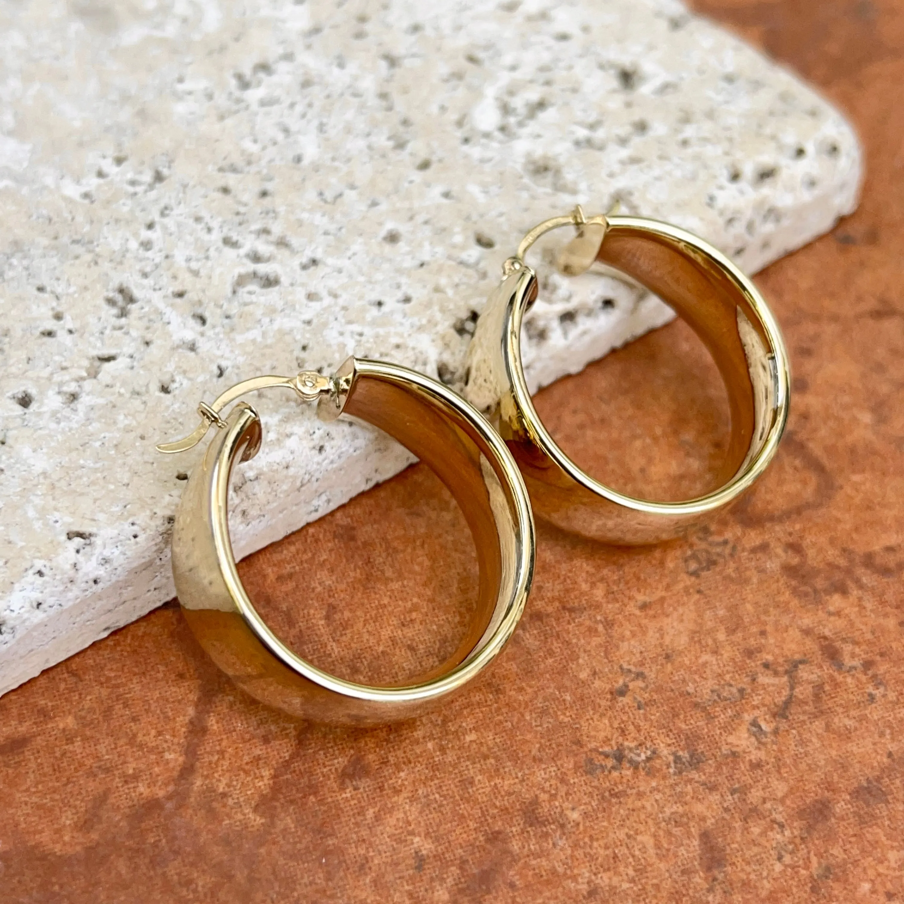 14KT Yellow Gold Wide 10mm Round Tube Hoop Earrings 25mm