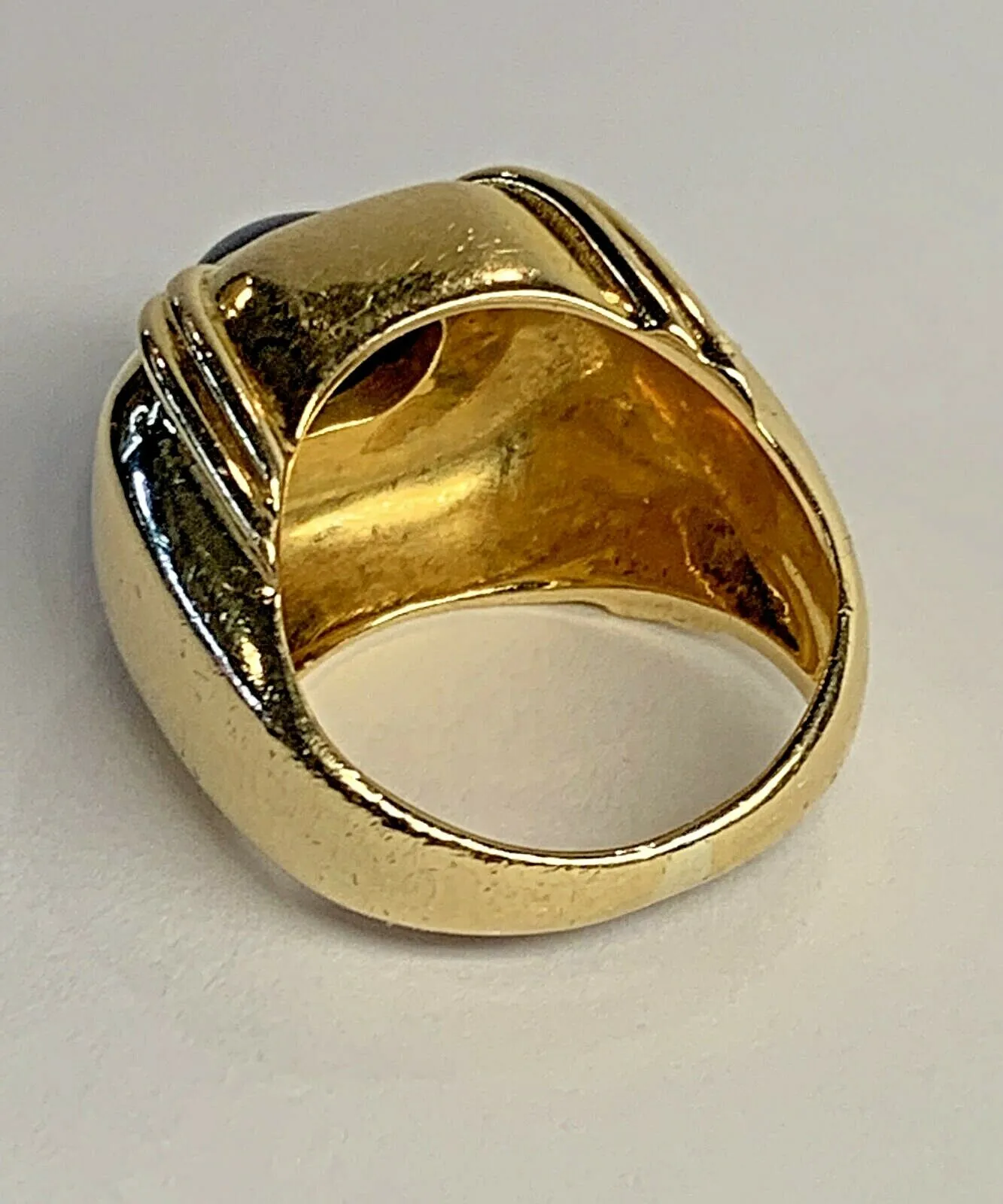18k 750 Gold Blue Sapphire Cabochon Cocktail Ring - Solid 13.7 Grams - Size 5