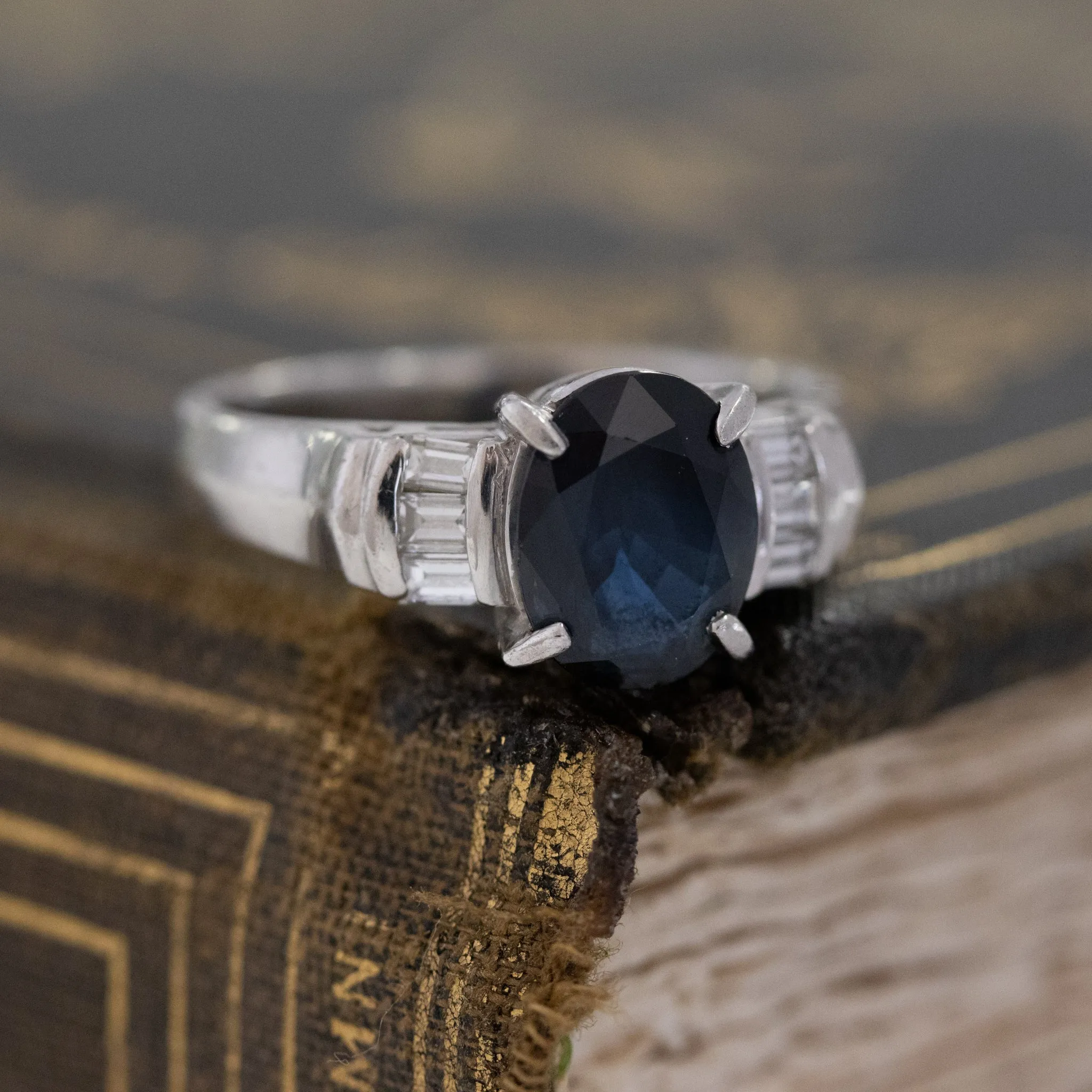 2.20ctw Sapphire & Diamond Ring