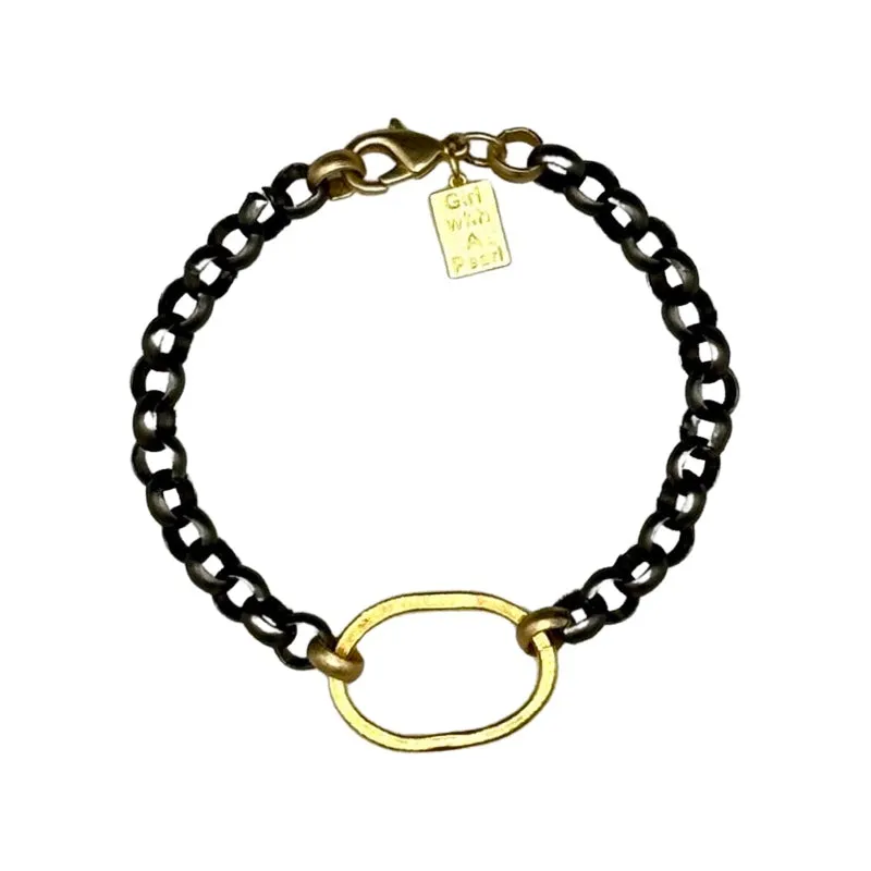232-TIT-G |TITANIUM CHAIN BRACELET w/GOLD OVAL ACCENT
