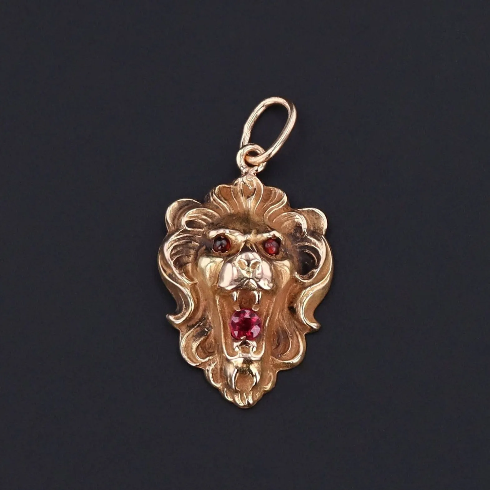Antique Lion Charm | Pin Conversion
