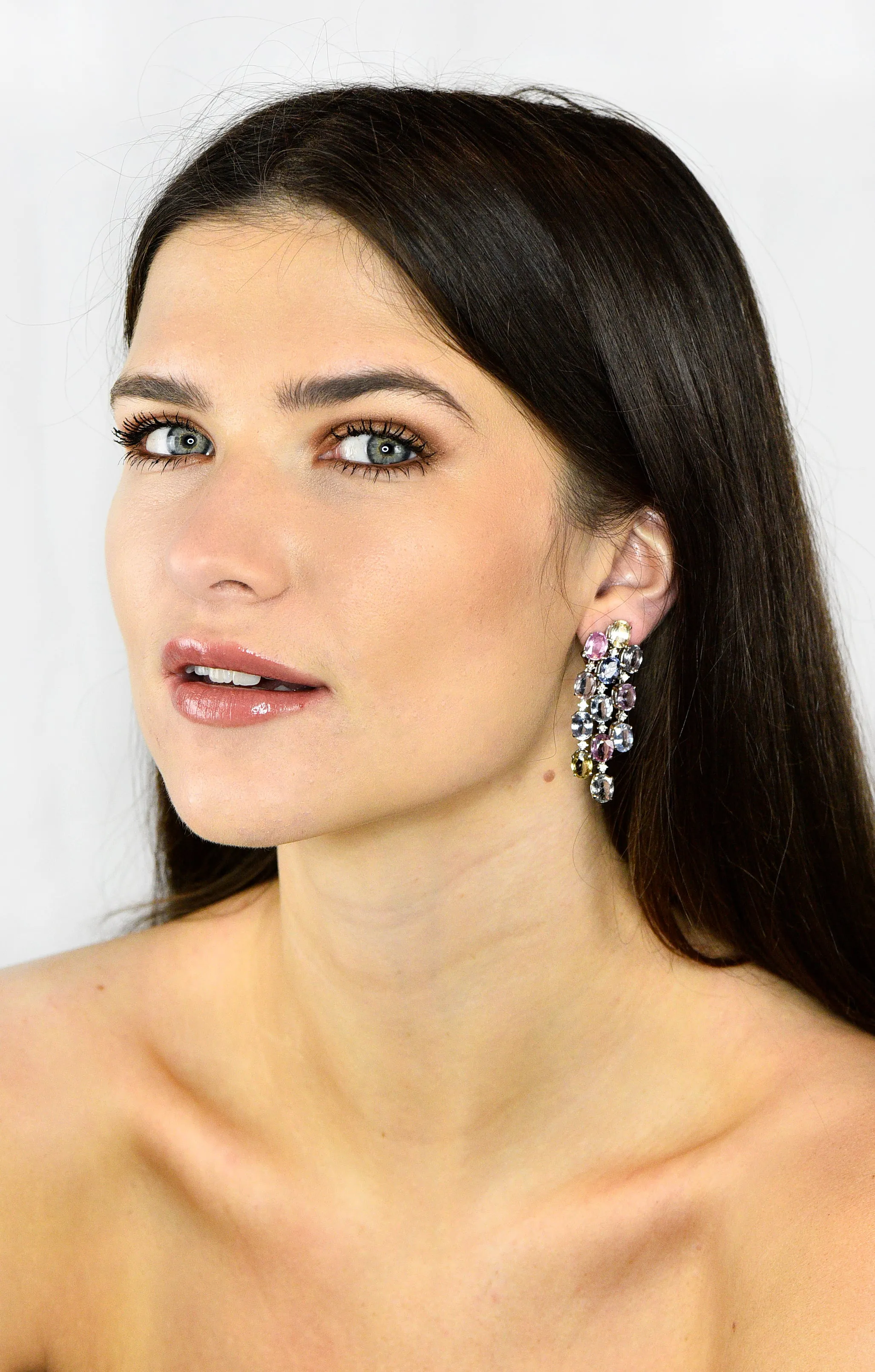 Antonini 32.45 CTW Sapphire Diamond 18 Karat White Gold Italian Chandelier Earrings