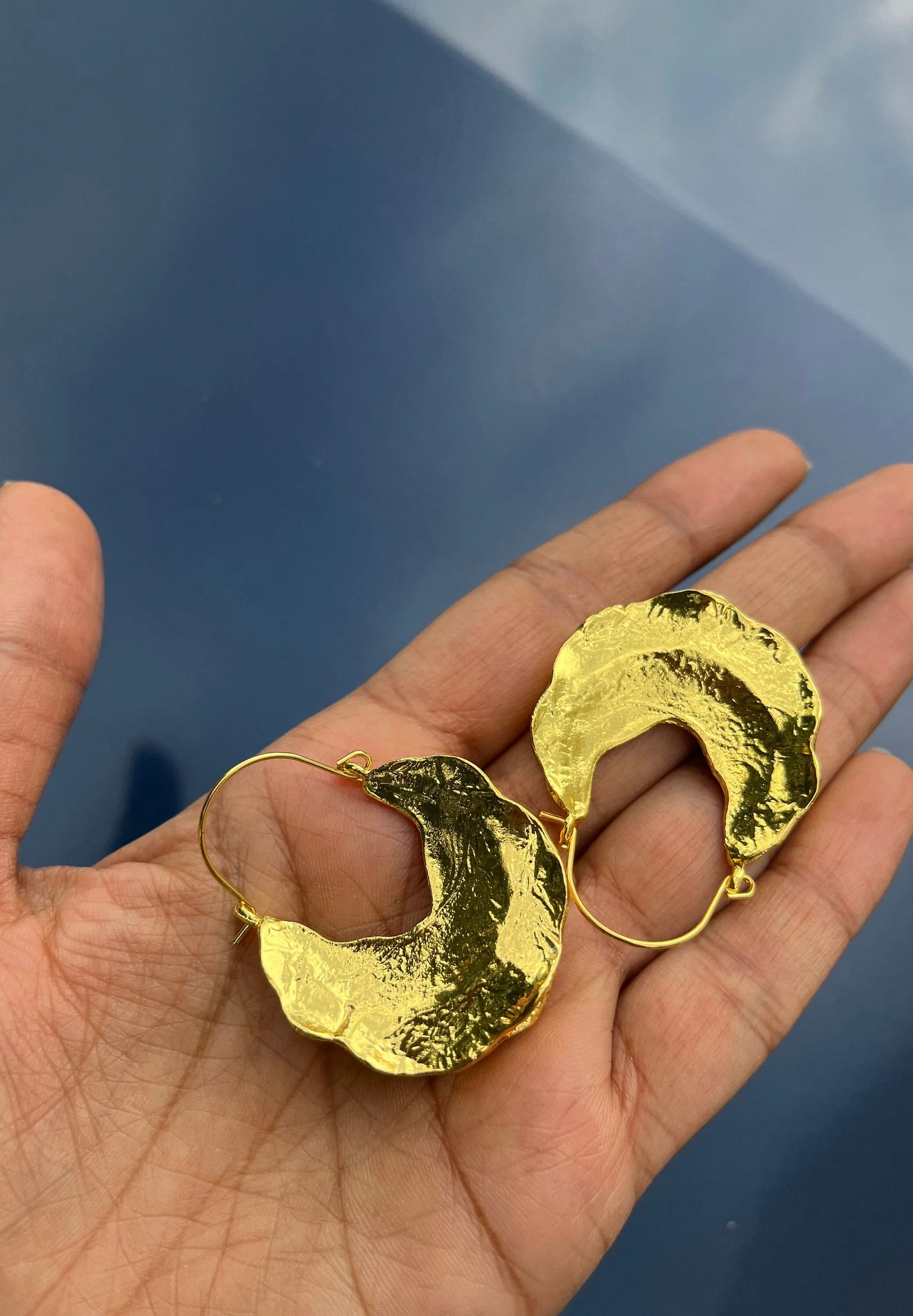 Big gold hoops , vintage style gold earring , chunky gold earring , geometric gold earring ,