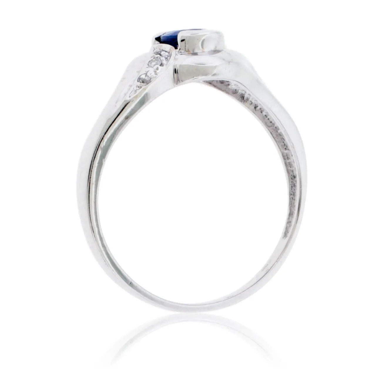 Blue Sapphire Round & Diamond Ring