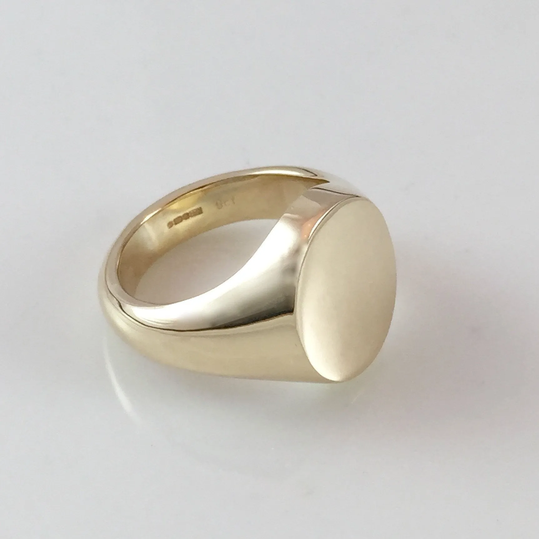 Classic Oval 14mm x 12mm -18 Carat Yellow Gold Signet Ring