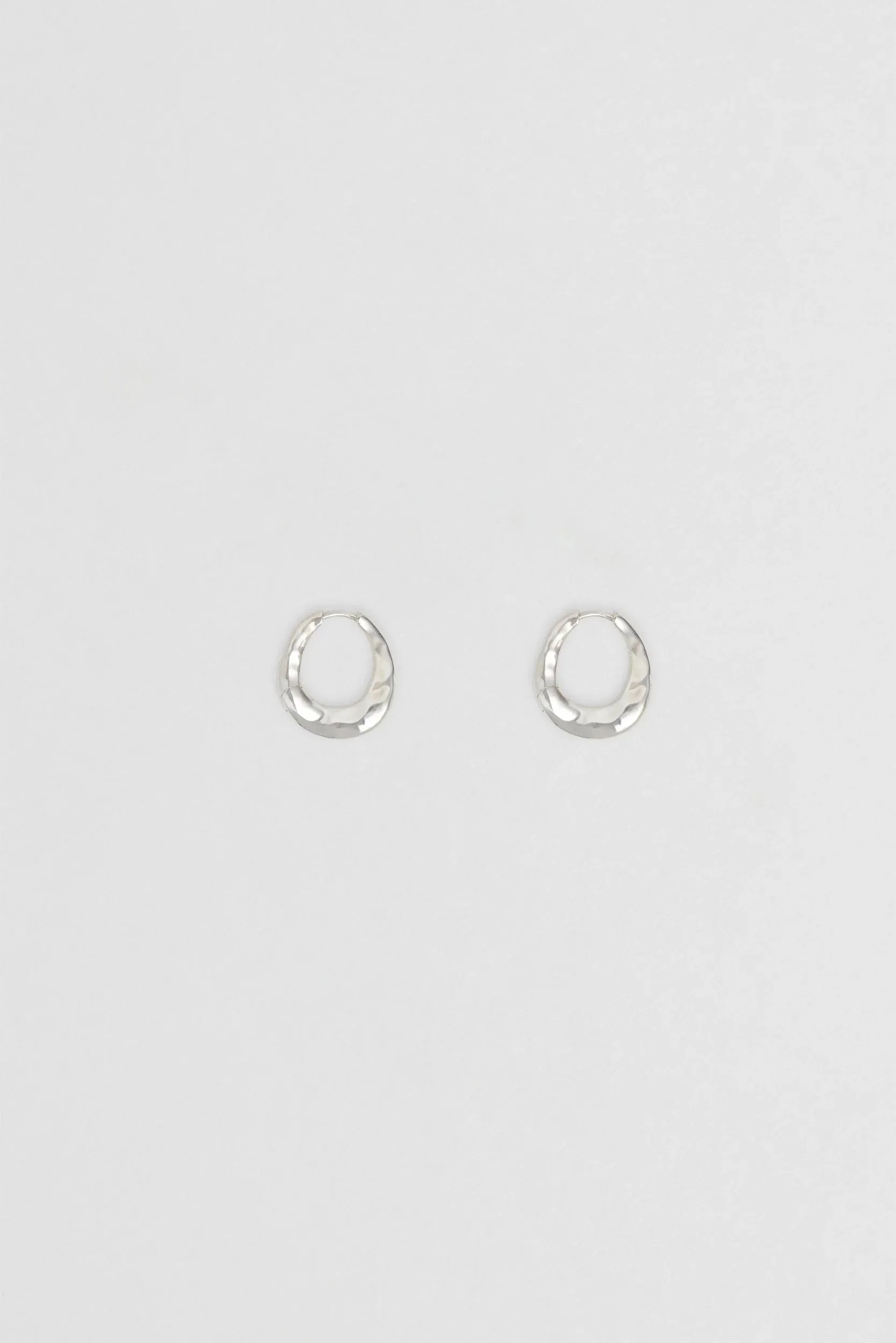 Dajia Hoop - Small - Silver