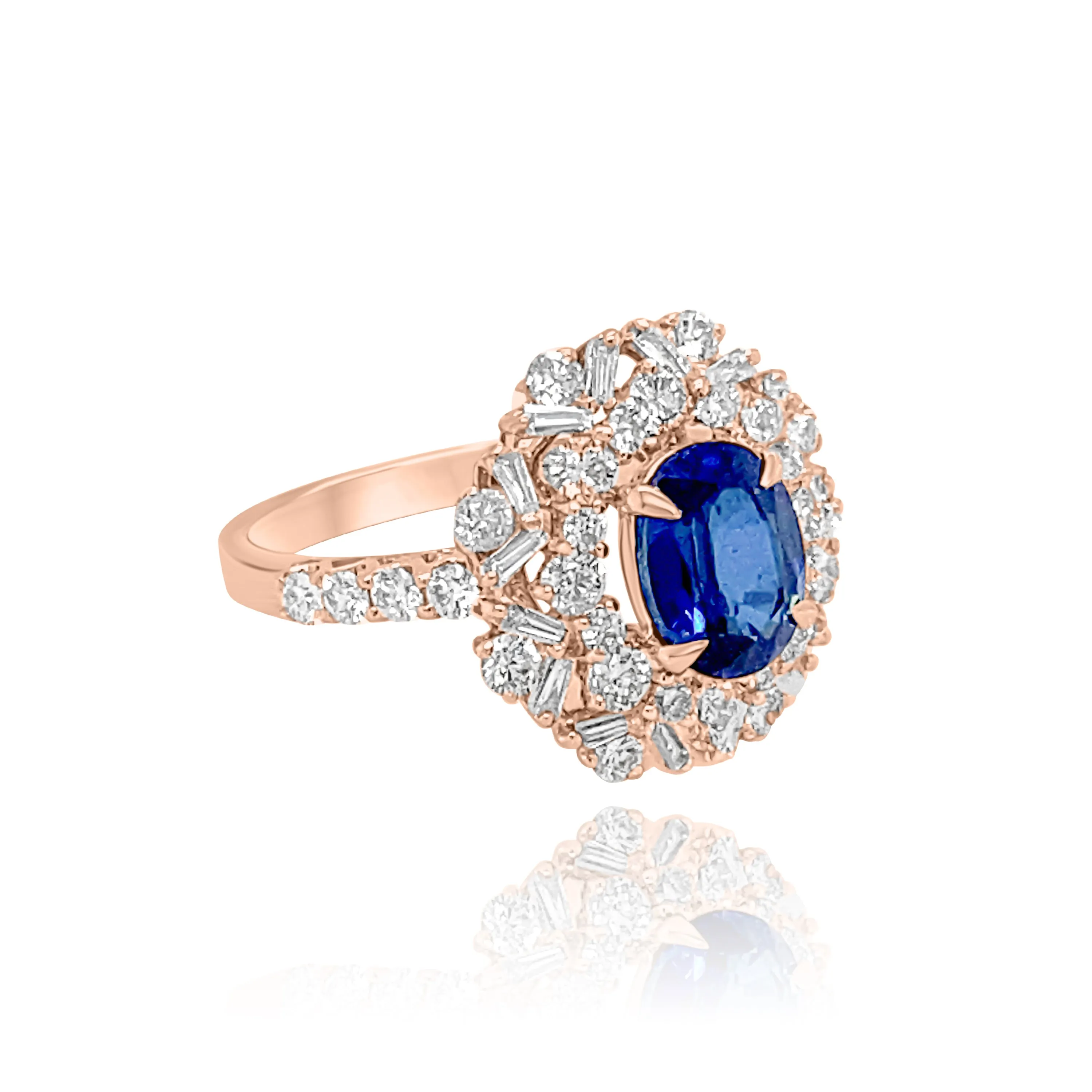 DIAMONDS & SAPPHIRE "ELEANOR" RING.