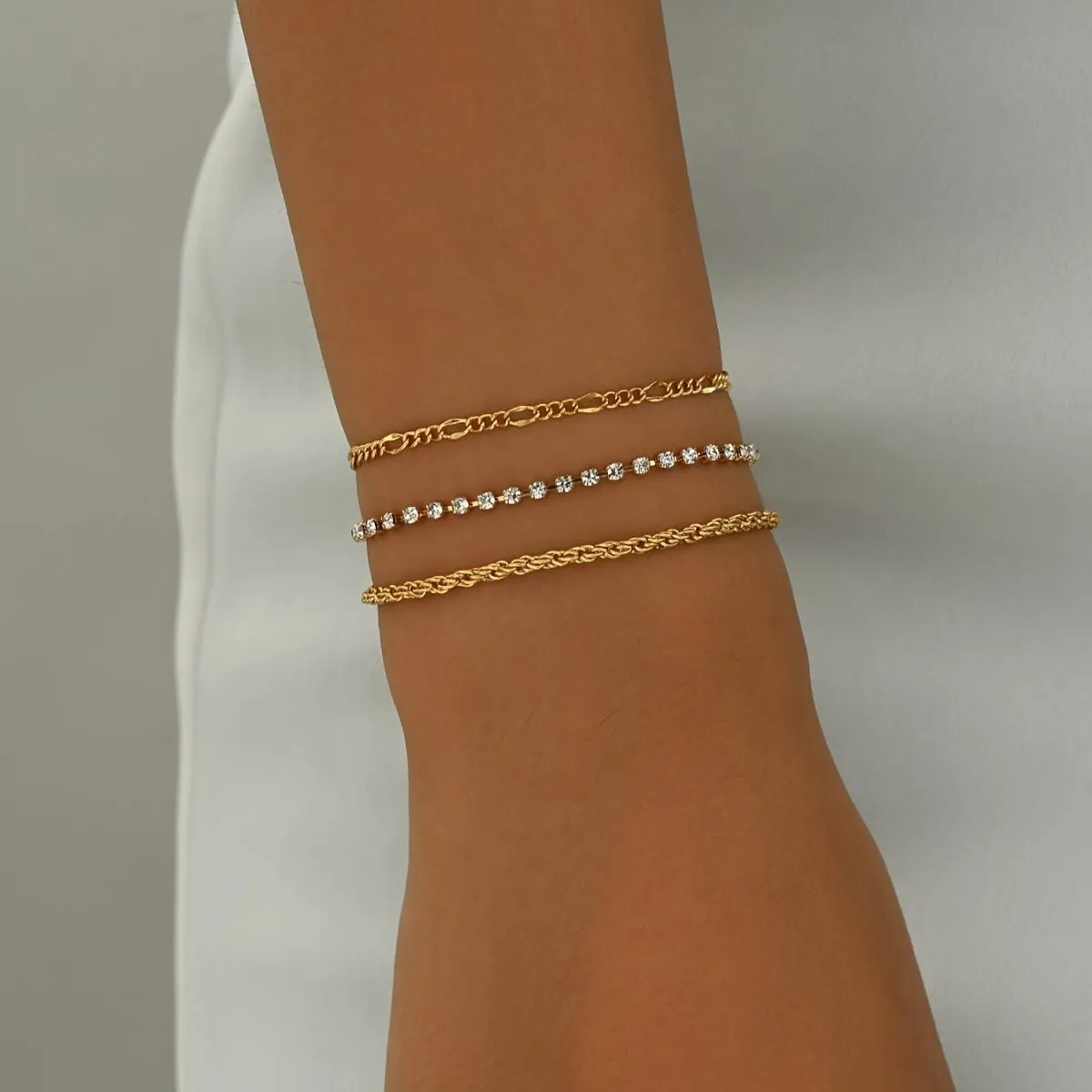 Elegant Gold Chain Link Bracelet Set
