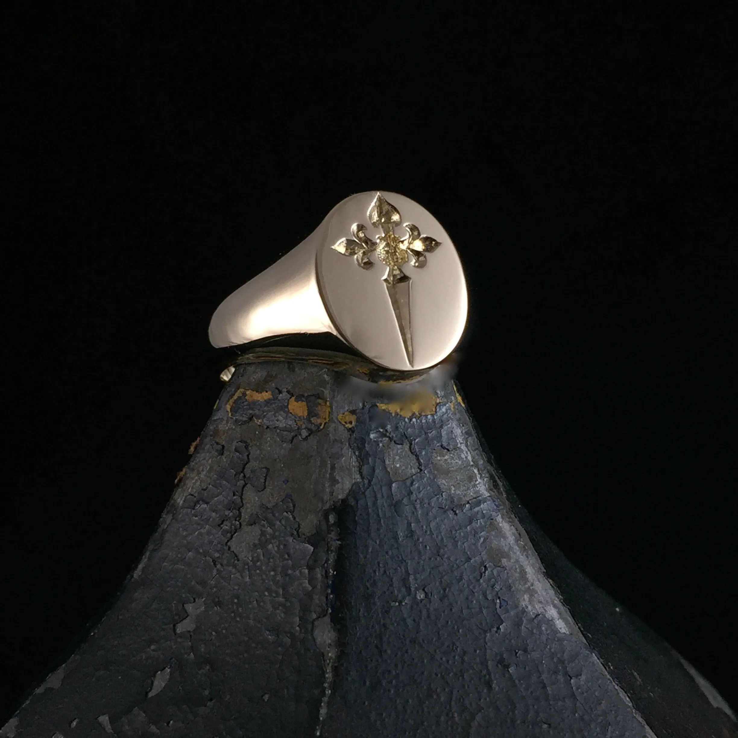 Family Crest Seal Engraved 13mm x 11mm  -  9 Carat Yellow Gold Signet Ring