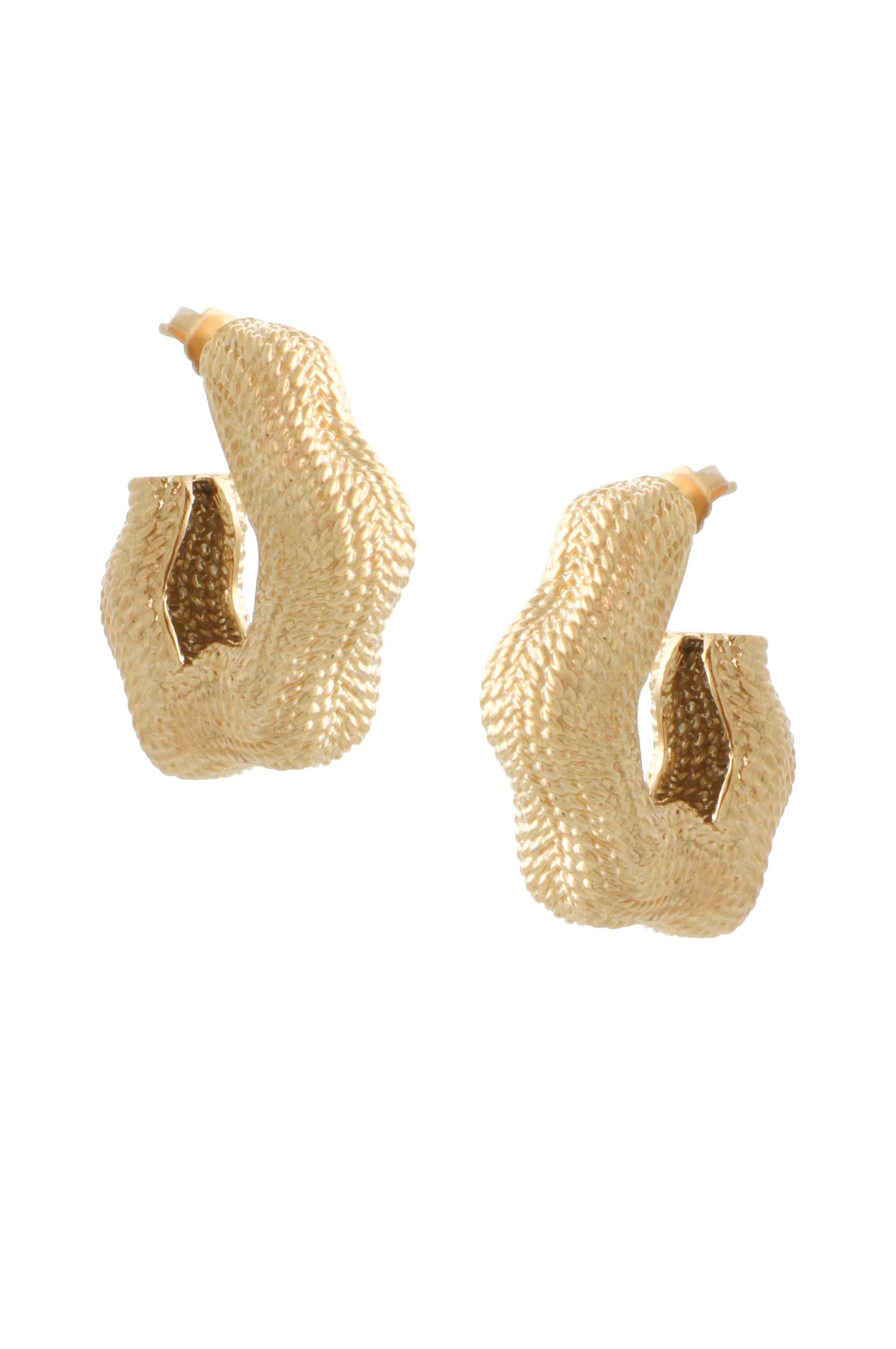 GOLD PLATED TWISTED WIRE WAVE HOOP EARRINGS