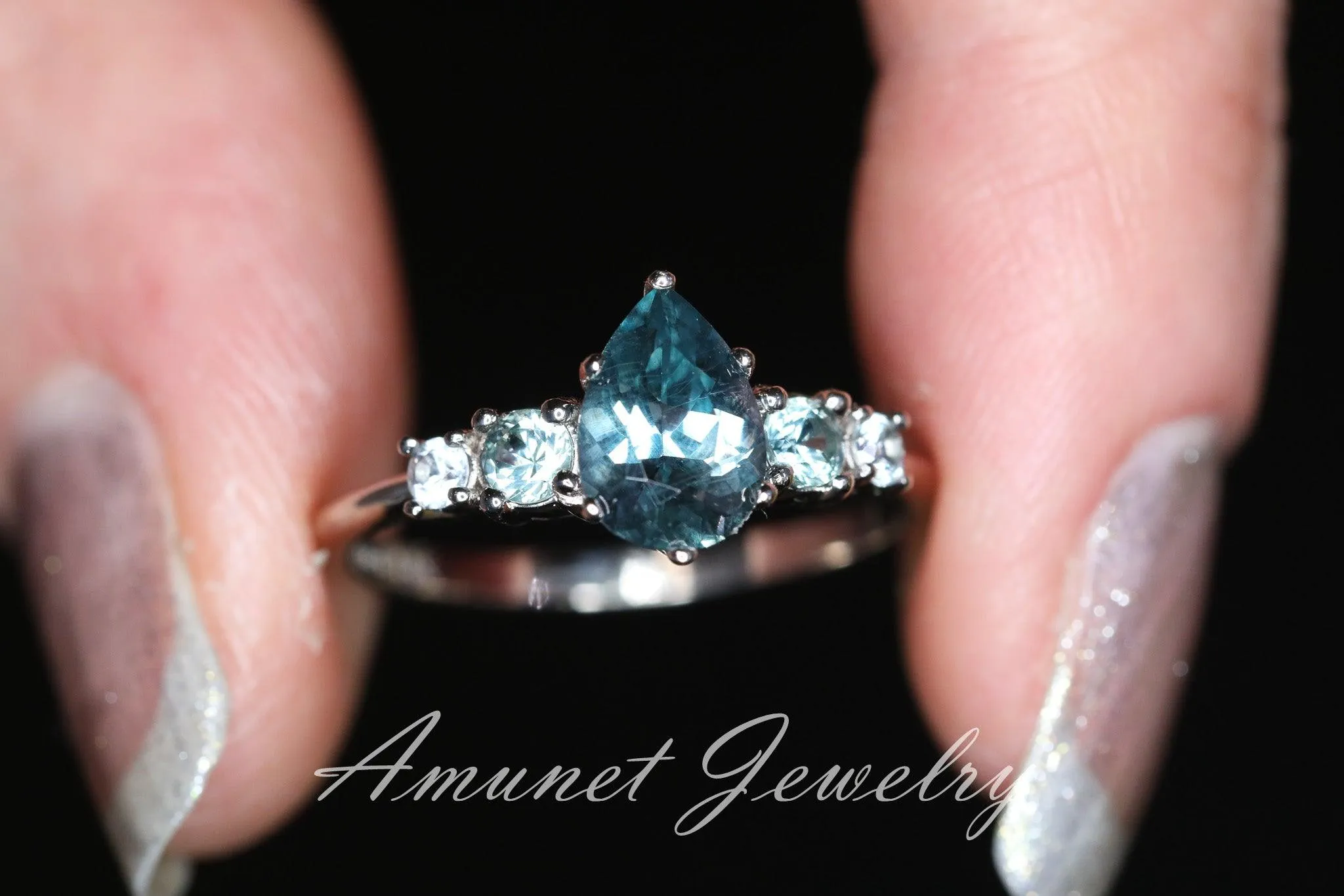 Green sapphire ring, montana sapphire ring, pear sapphire ring, engagement ring