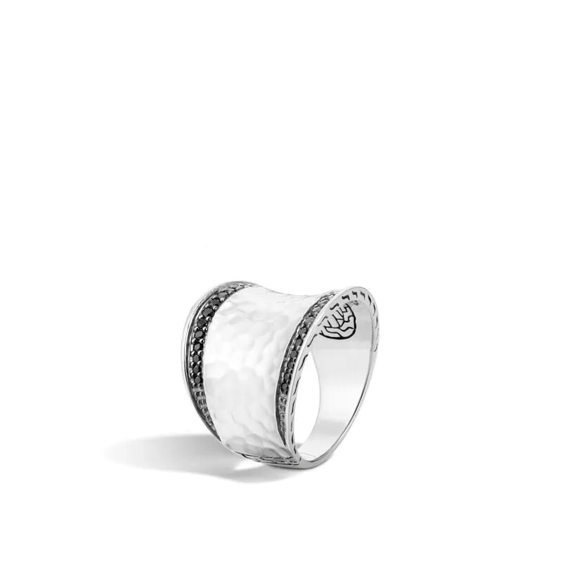 John Hardy Silver Classic Chain Hammered Black Sapphire Saddle Ring