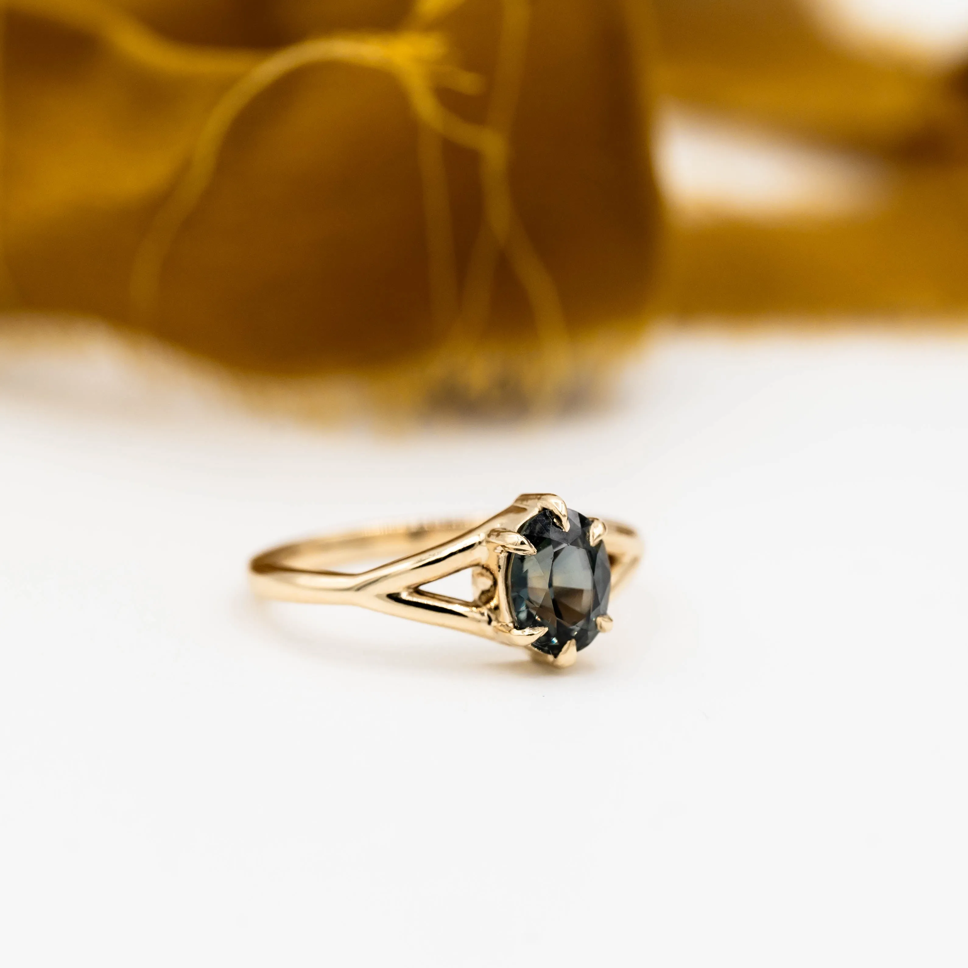 Juniper Engagement Ring | 1.53ct Oval Sapphire | 14k Yellow Gold