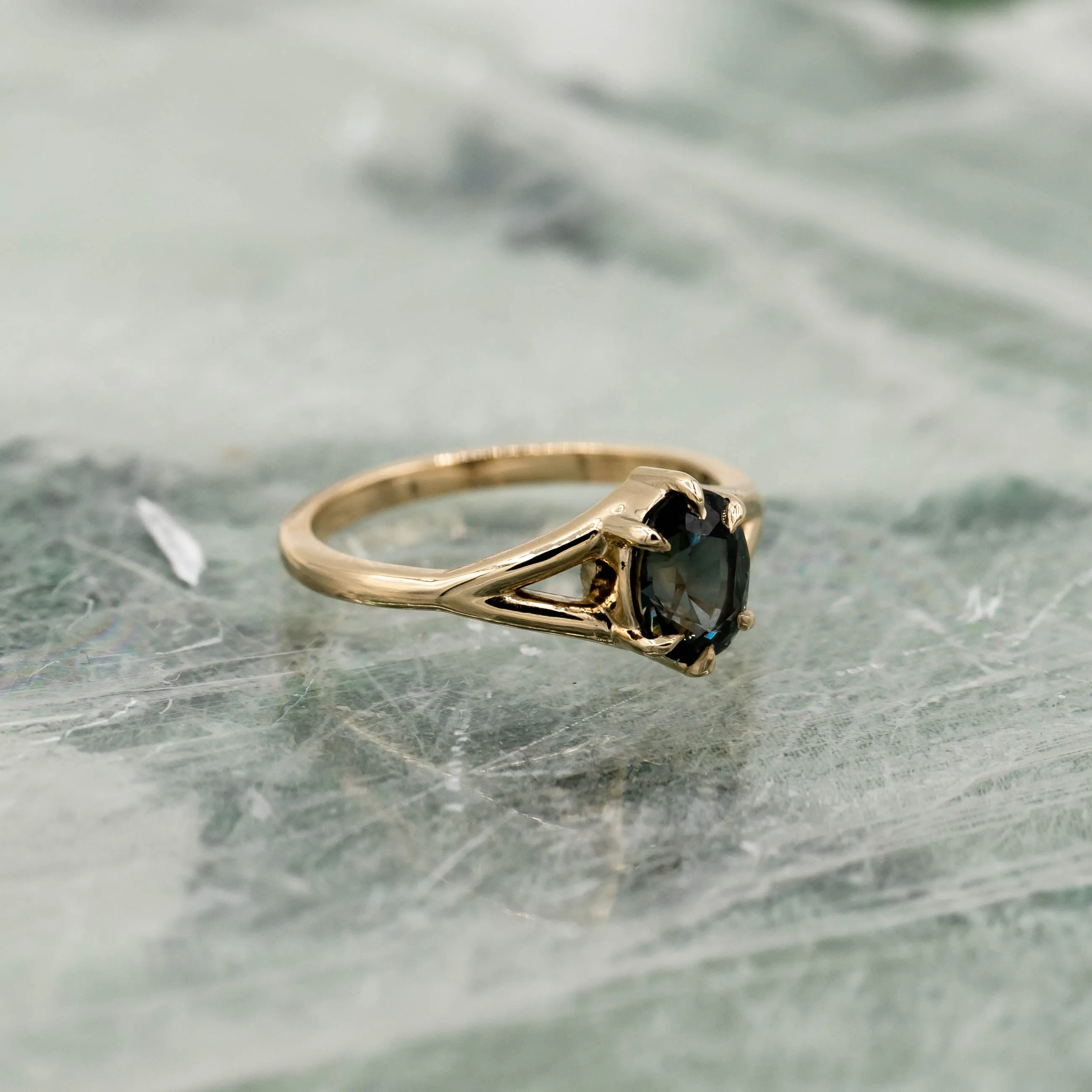 Juniper Engagement Ring | 1.53ct Oval Sapphire | 14k Yellow Gold