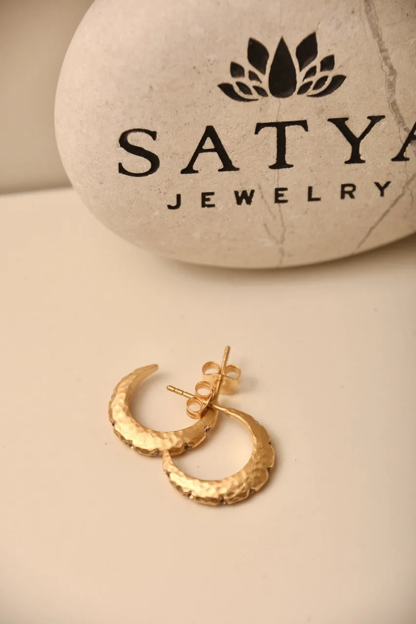 Kindred Spirits Sparkling Moon Hoops