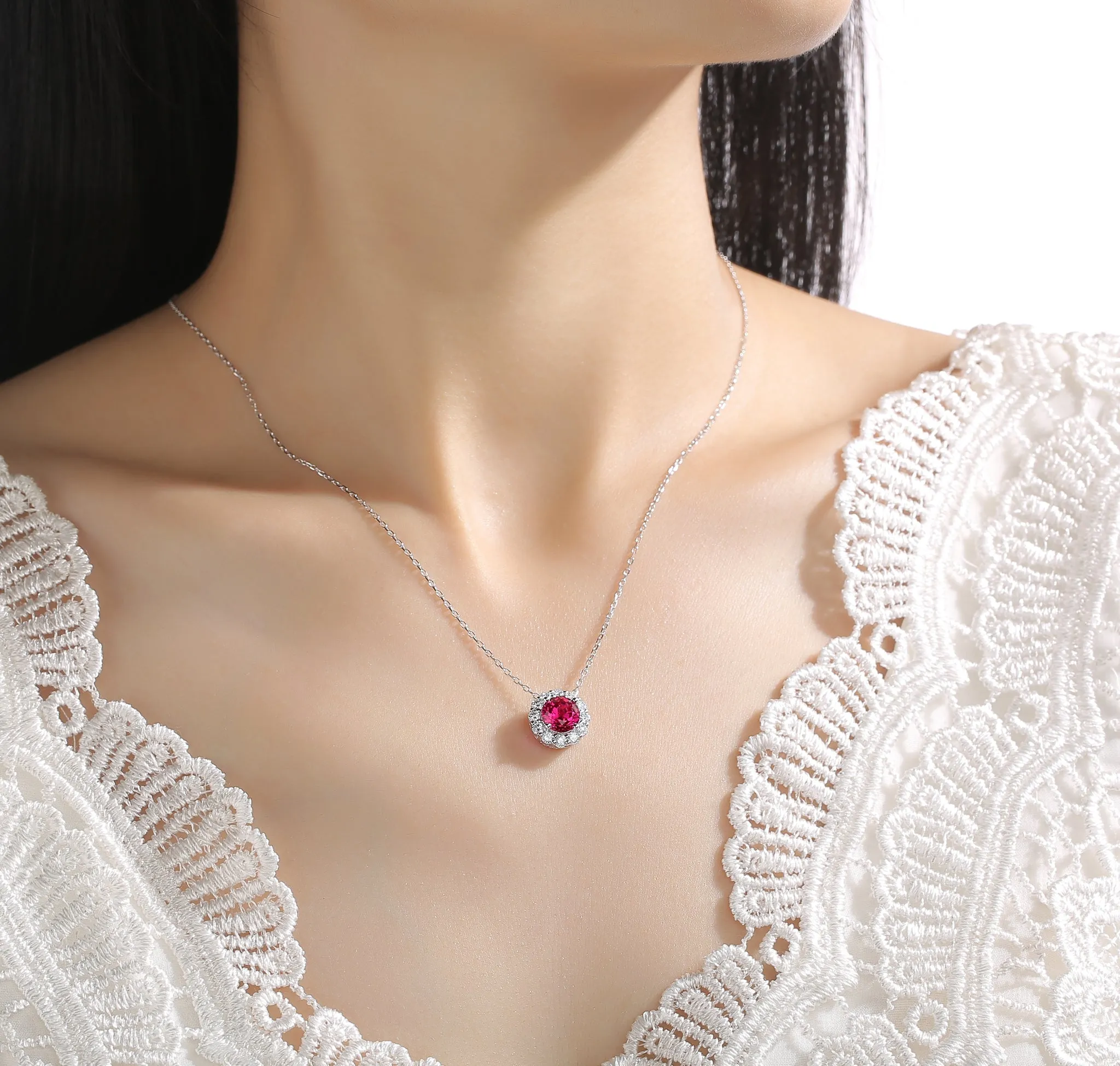 Lab Grown Diamond 2.64ctw Round Halo Pendant <br> P-01920RUW