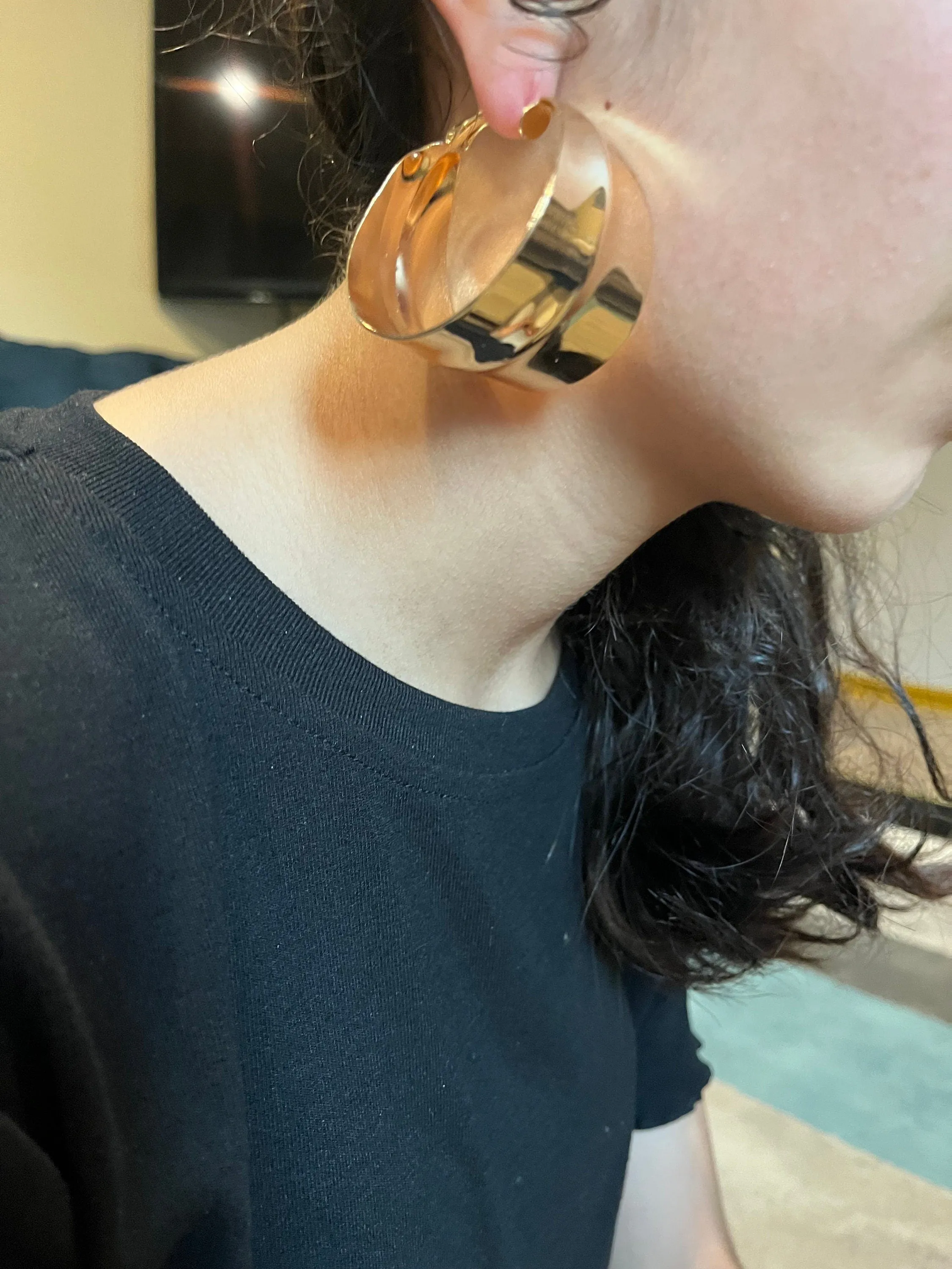 Large gold hoop earrings , huge gold hoops ,fat big gold hoop earrings , chunky round circle  gold hoop earrings
