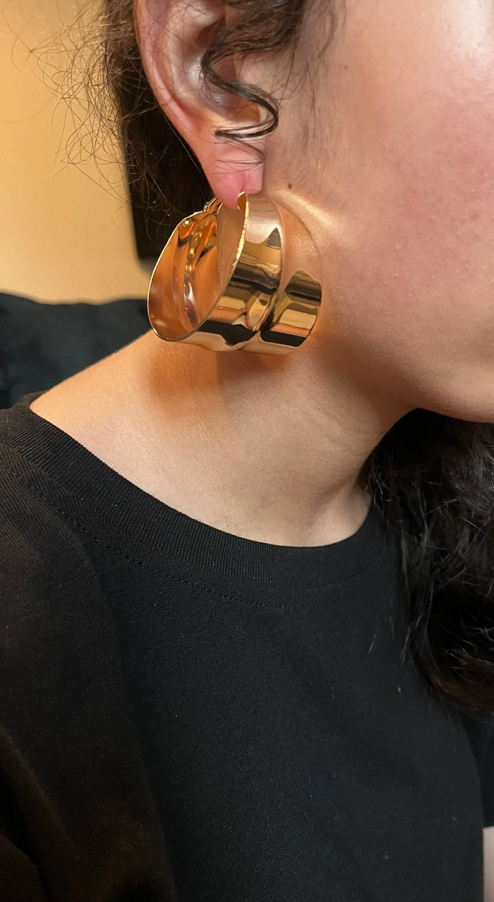 Large gold hoop earrings , huge gold hoops ,fat big gold hoop earrings , chunky round circle  gold hoop earrings