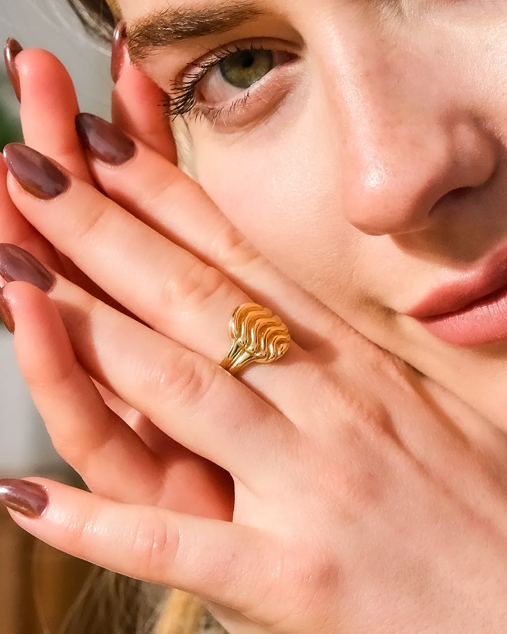 Livia Textured Signet Ring