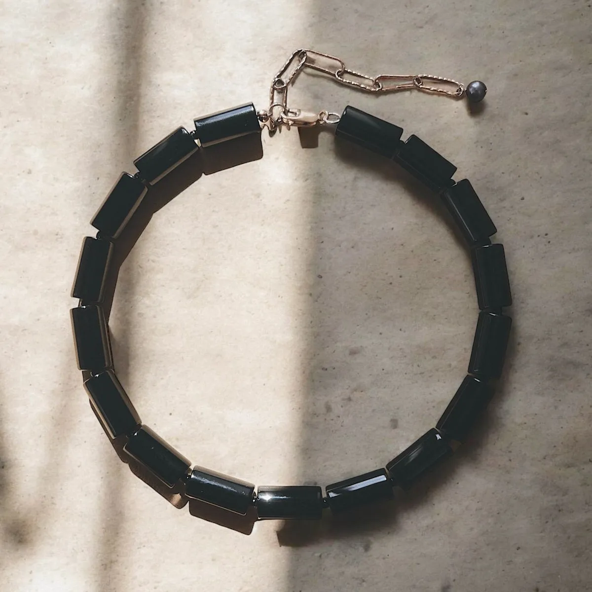 Lucent Collar Necklace