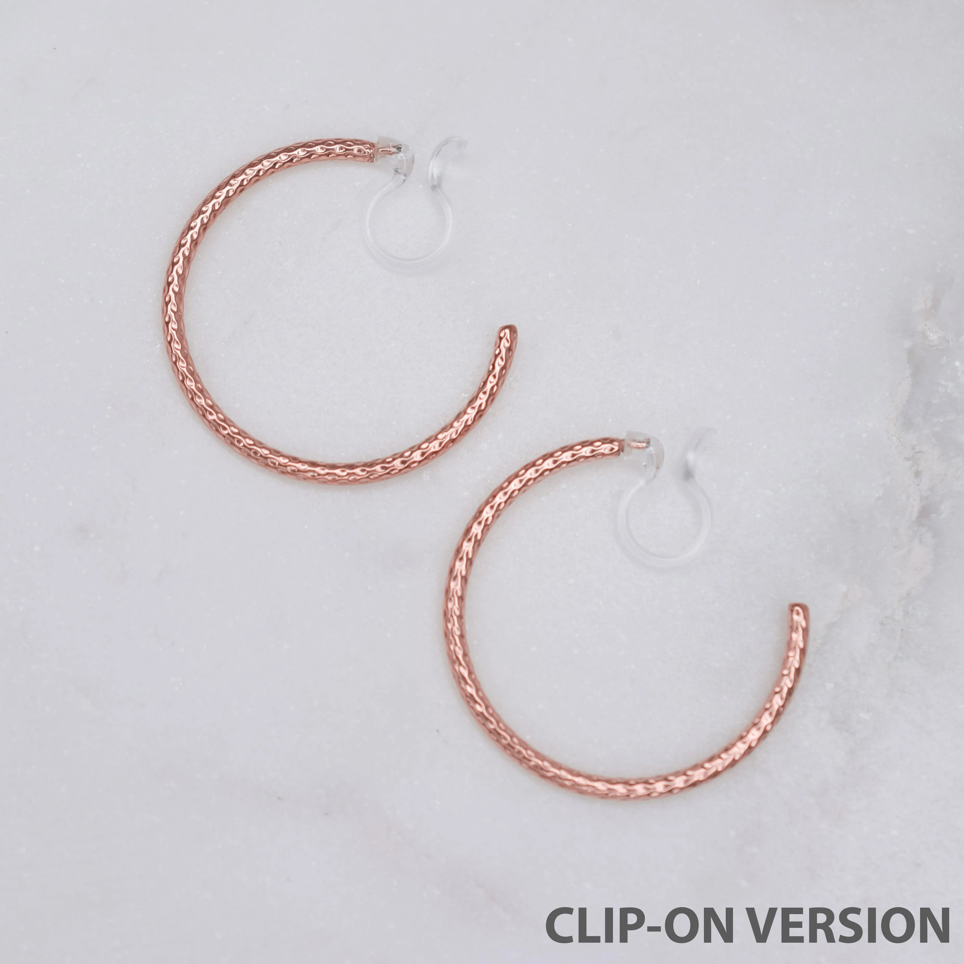 MEDIUM TEXTURED HOOP CLIP-ON EARRINGS IN ROSE GOLD