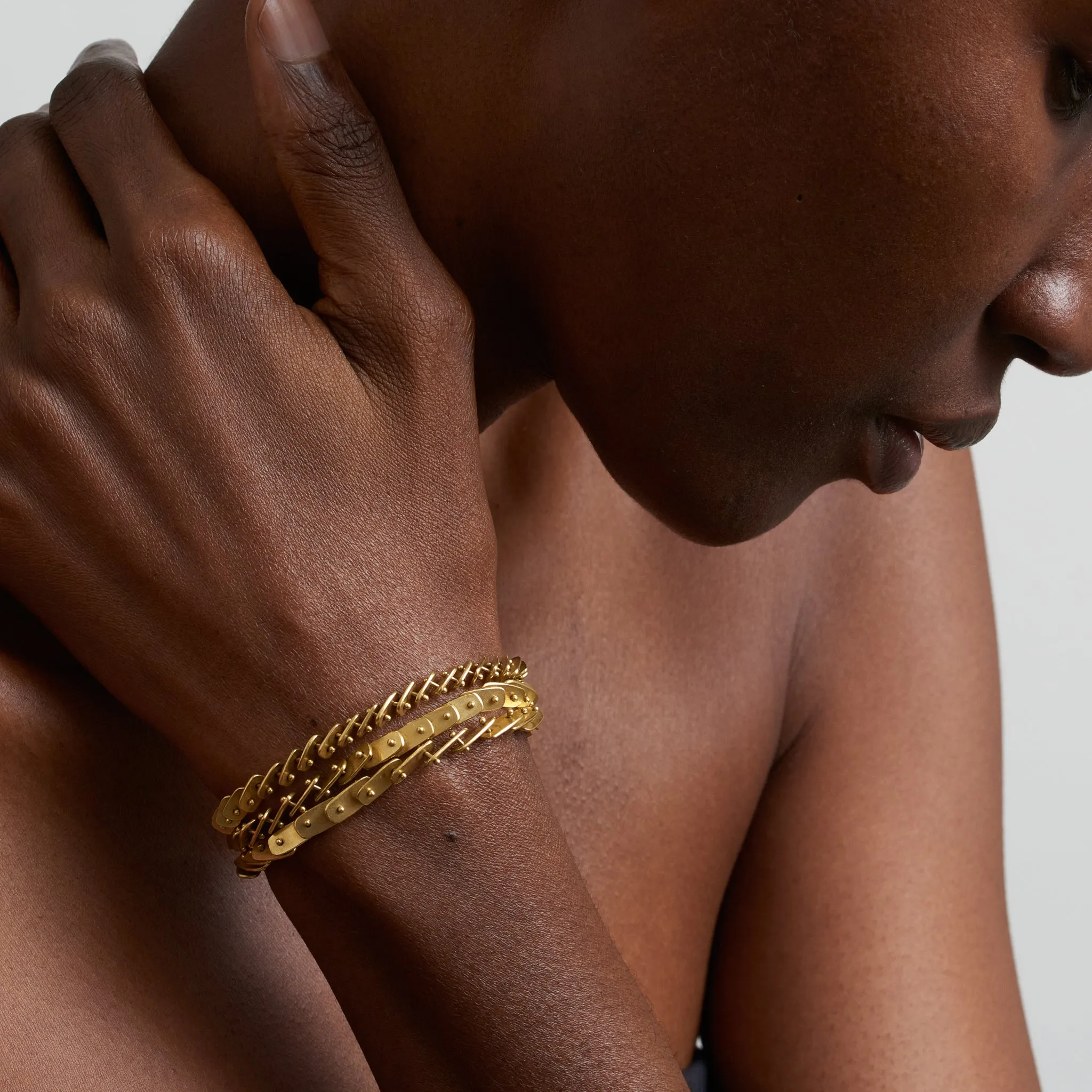 Mini Escamas Collar, 19k Gold