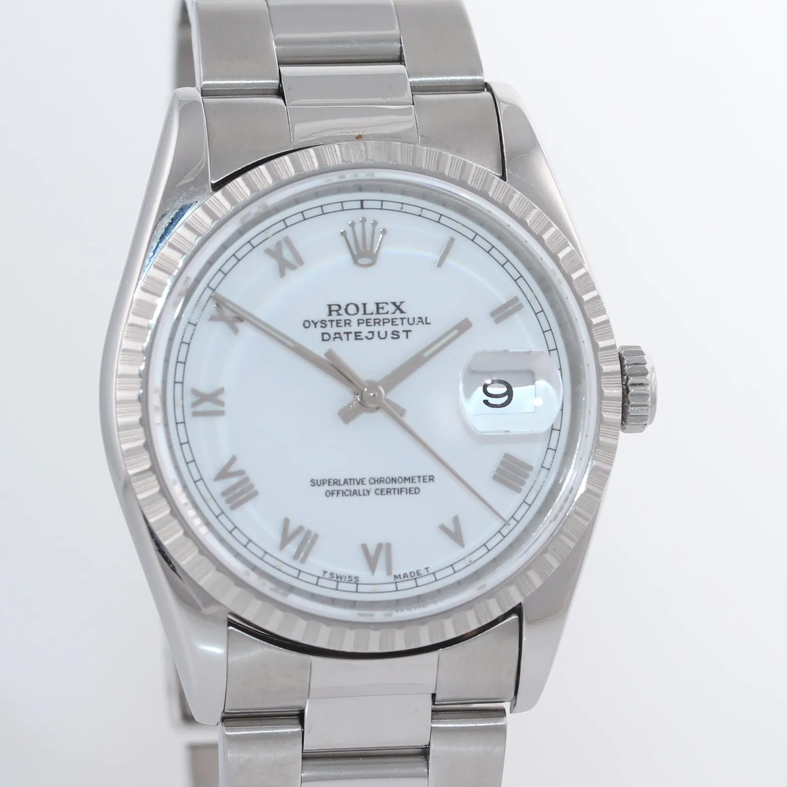 MINT Rolex DateJust 36mm 16220 Steel White Roman Date 36mm Oyster Watch