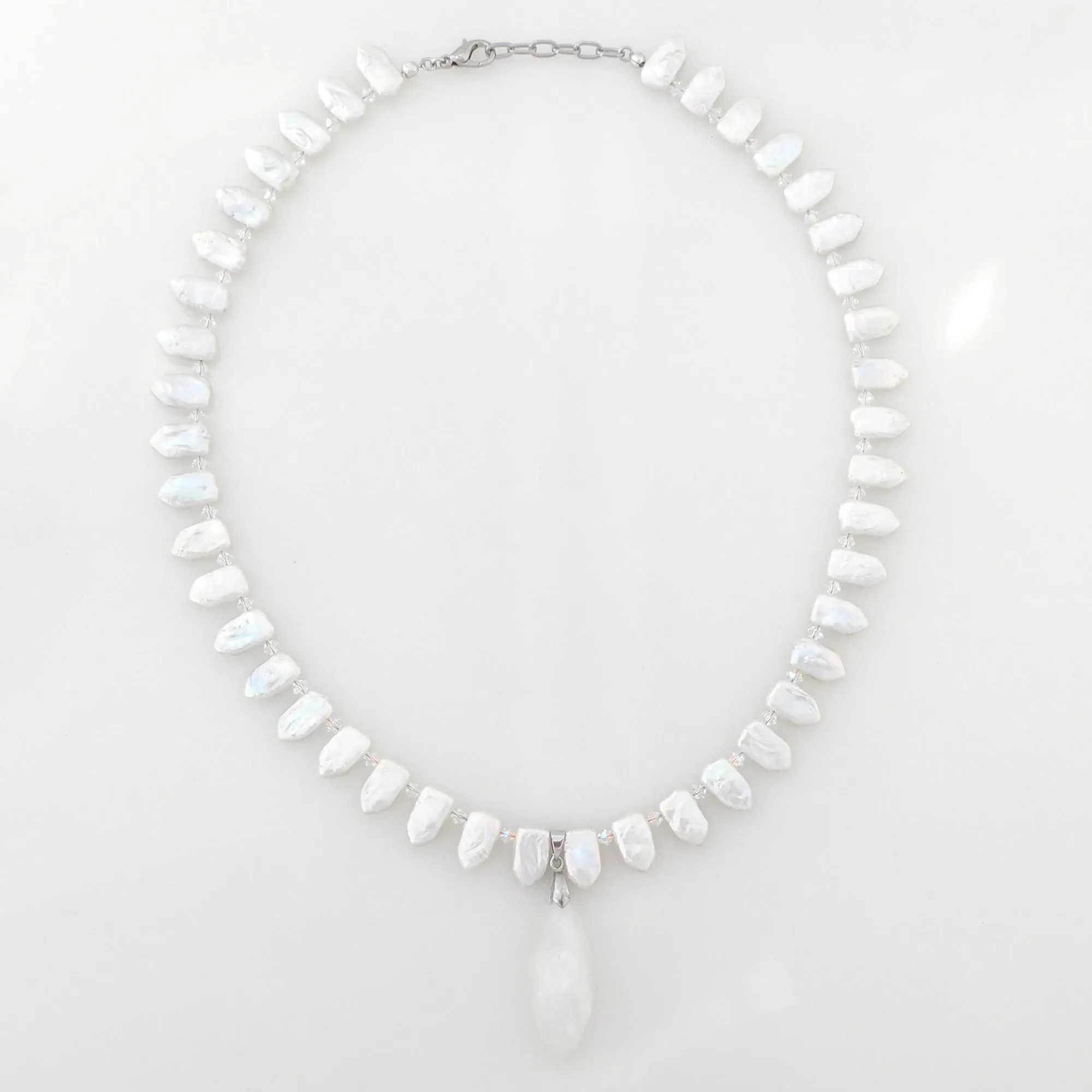 Moonstone pearl collar necklace