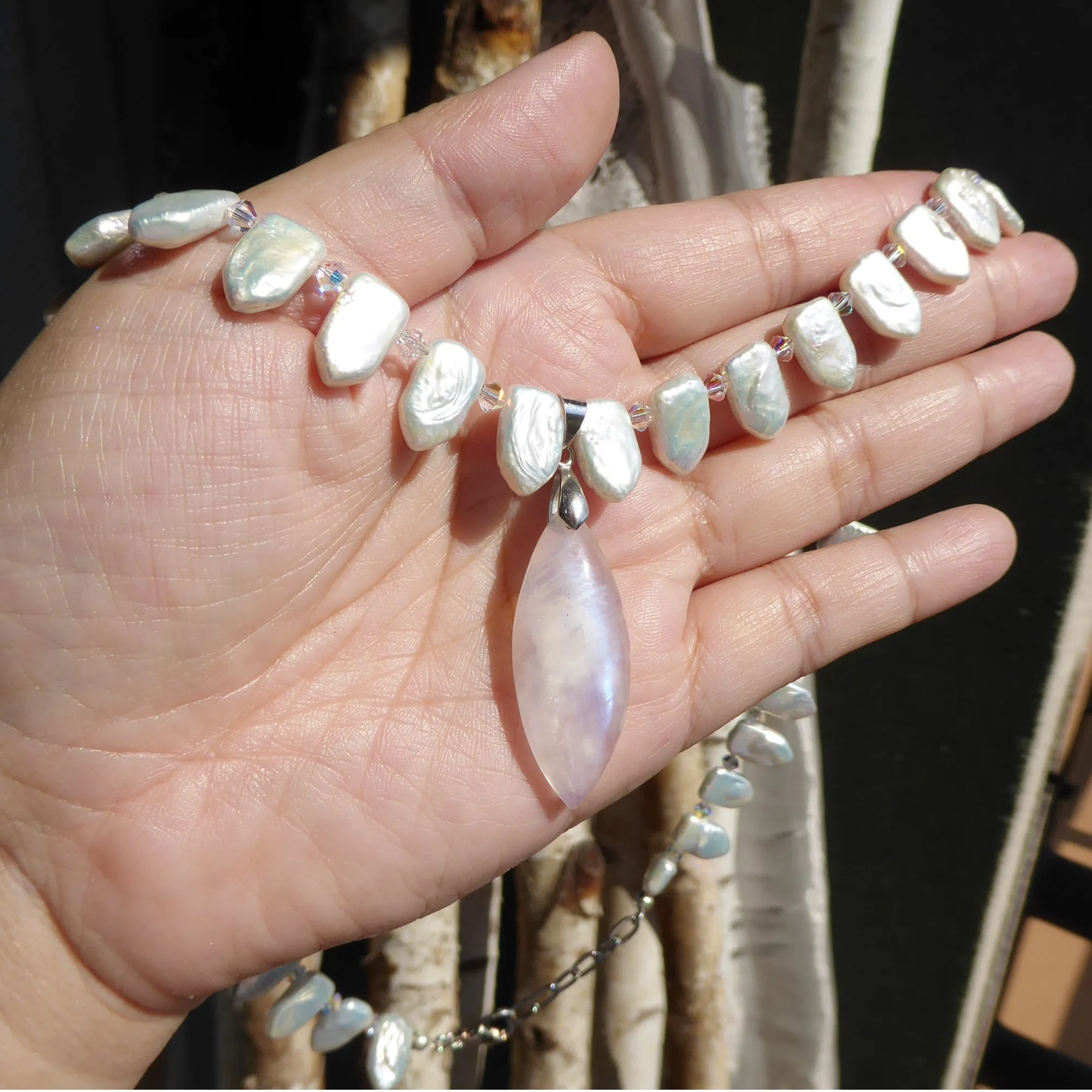 Moonstone pearl collar necklace