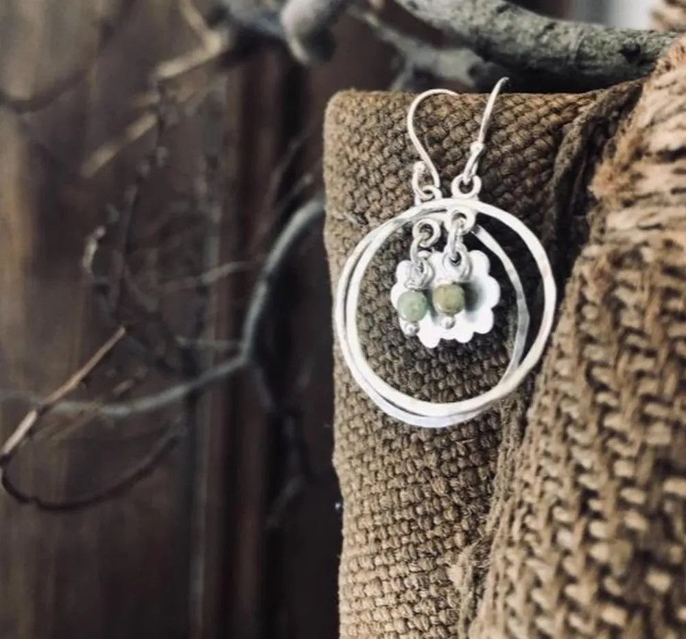 PAIRD Hoop & Flower Chandelier Earring