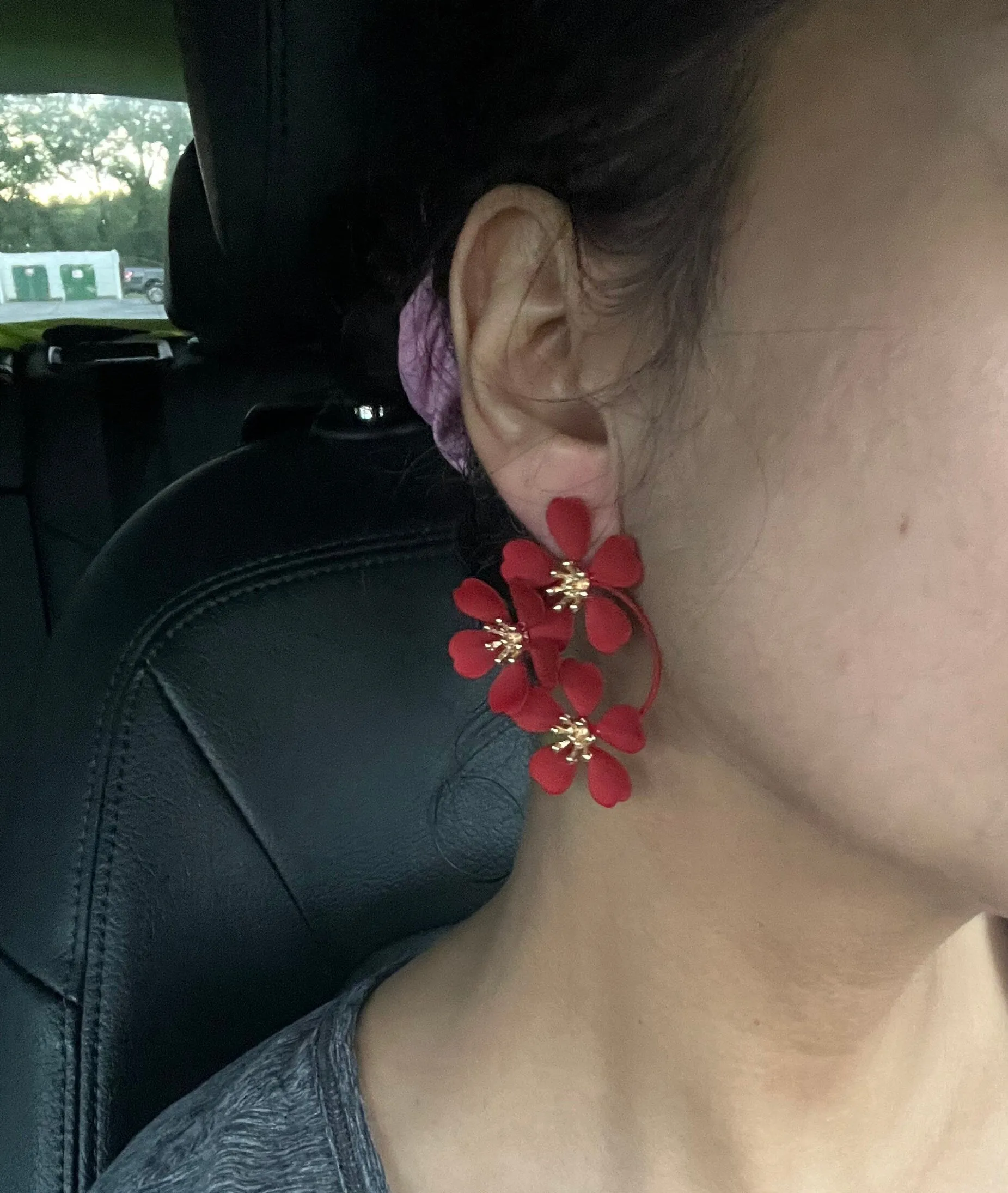 Red flower earrings , red stud big petal earrings , red floral earrings , large red studs  , sunflower earrings