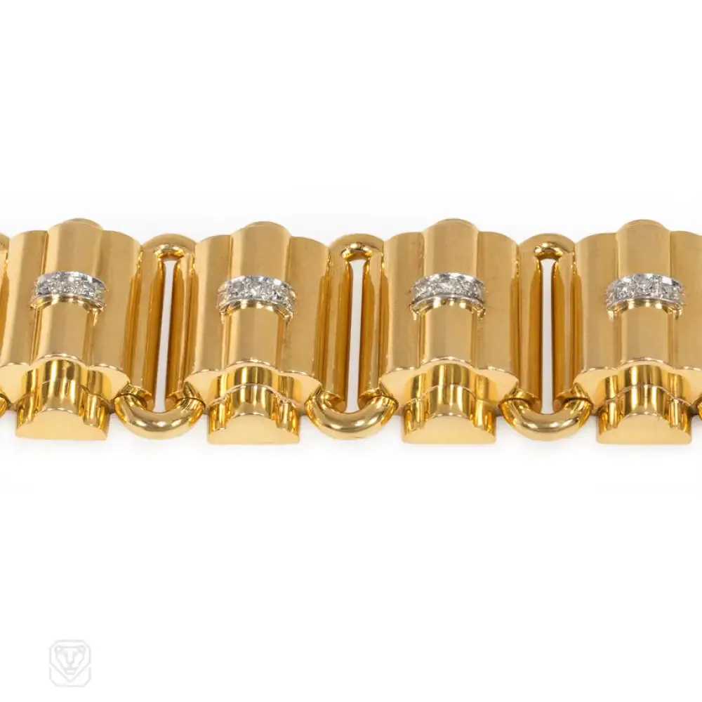 Retro gold and diamond scalloped bracelet