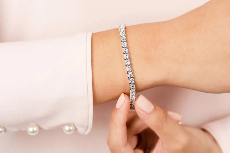 Round Diamond Blossom Tennis Lab-Grown Diamond Bracelet with 2.58 ct.(finished) 1.5mm