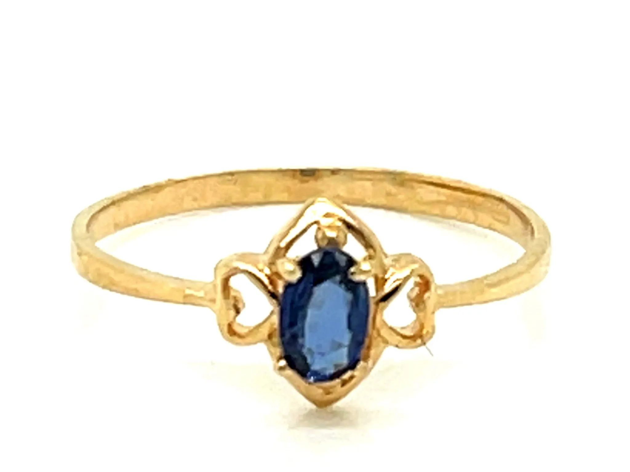 Sapphire Ring in 14k Yellow Gold