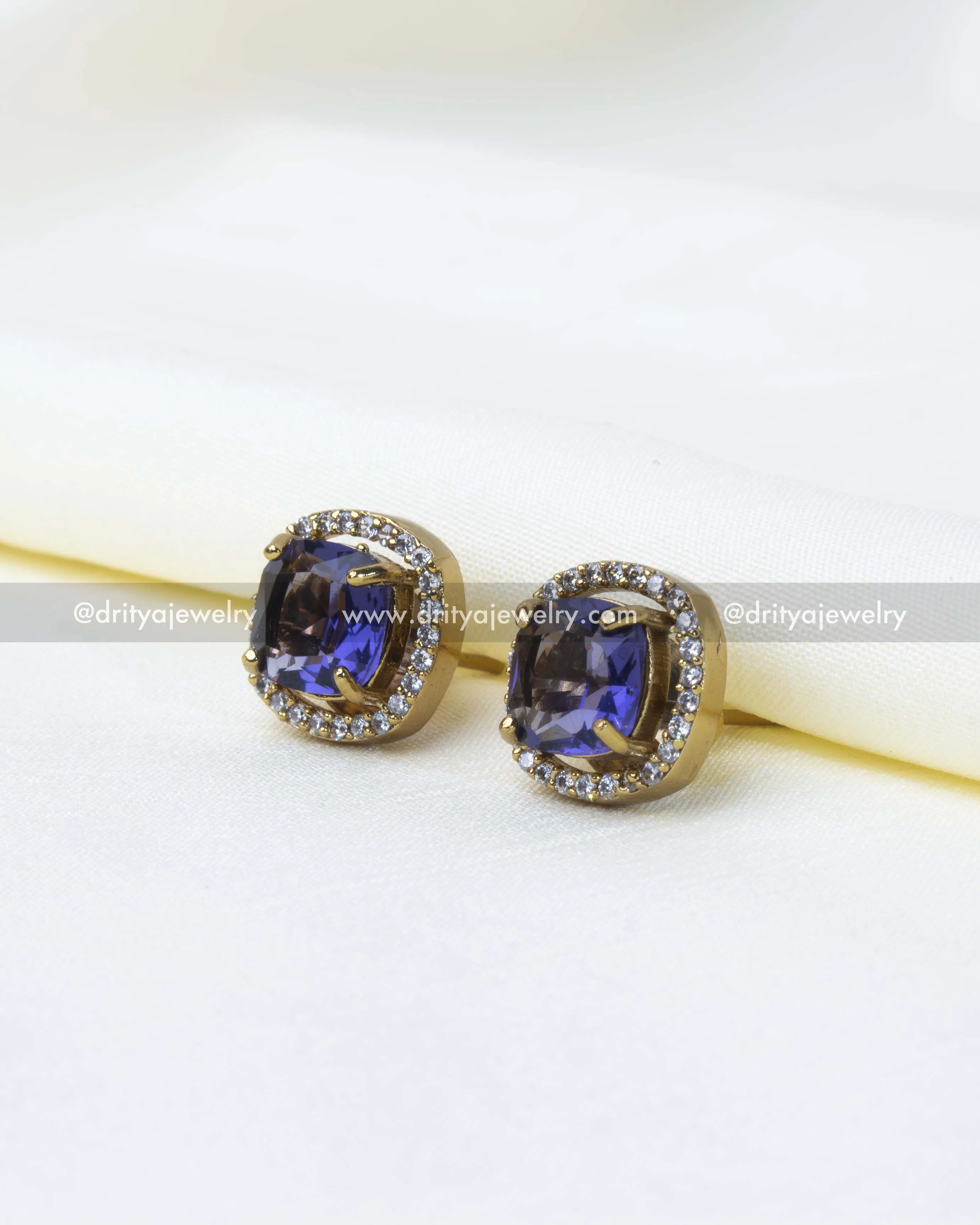 Short Necklace with Amethyst Purple Stone and Matching Studs