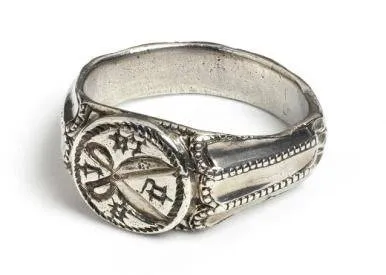 Signet Ring with Engraving of Shears - 15th century