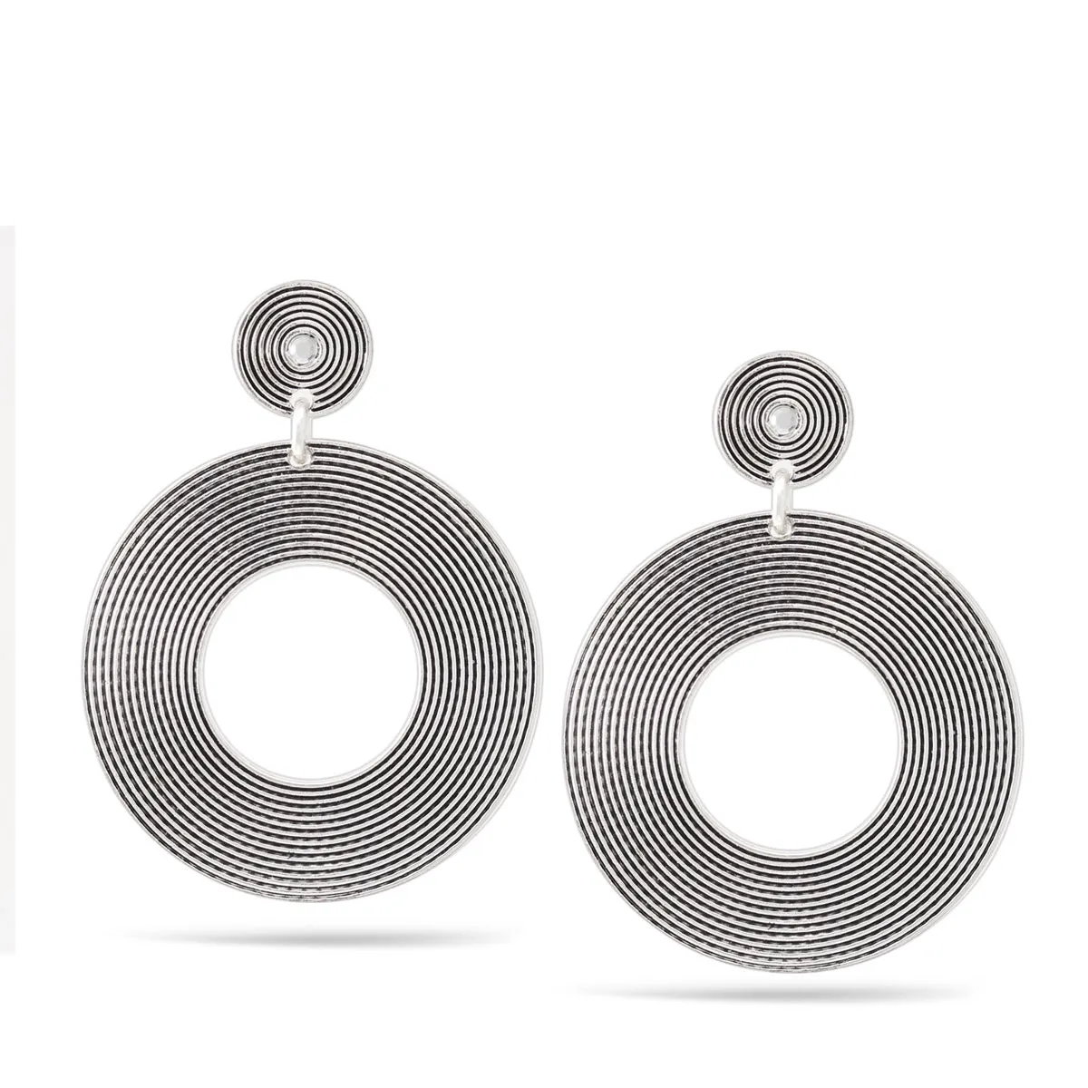 SILVER CIRCLE POST EARRINGS #WS23700E02 (SHAE5)
