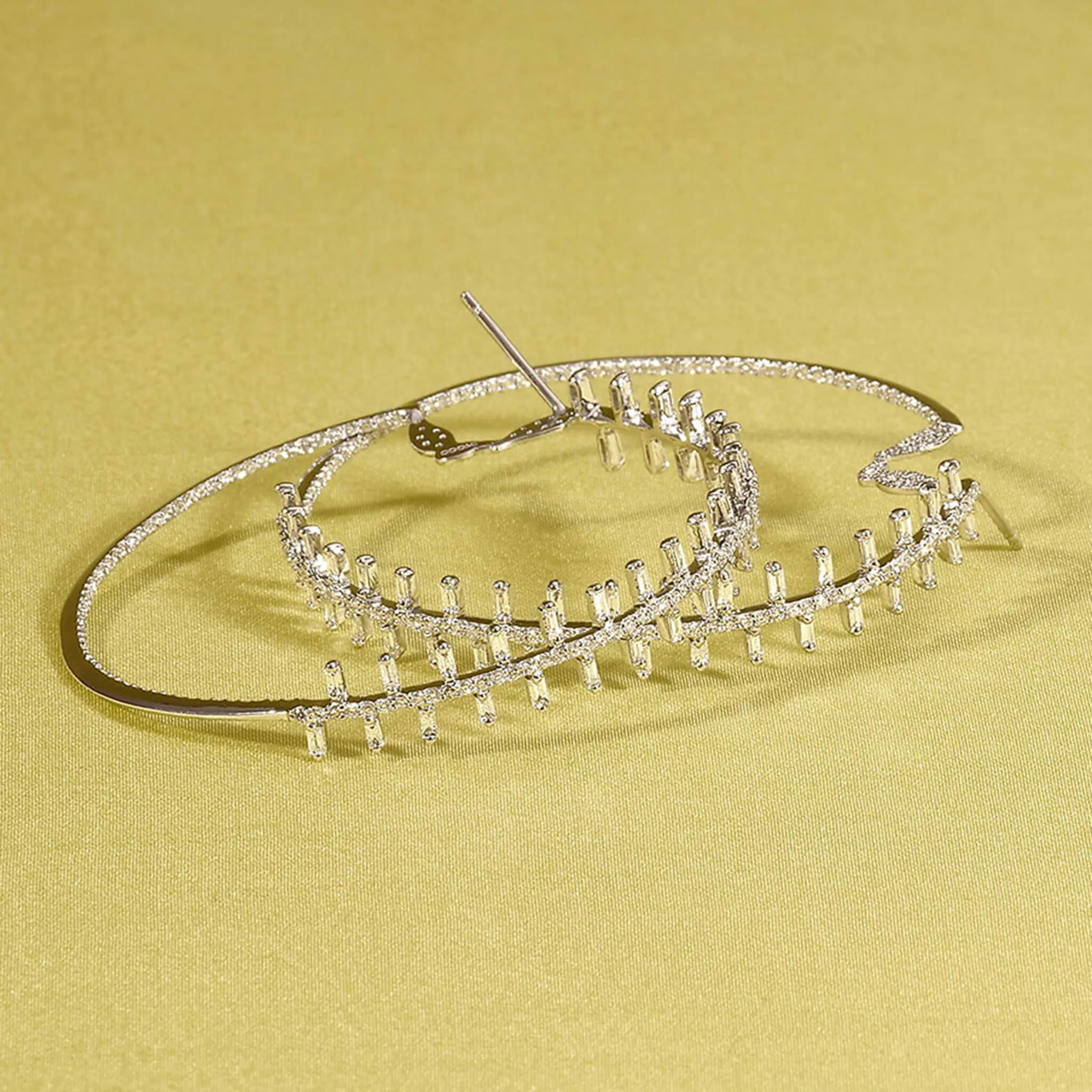 Trinity Spoke Hoop Earrings