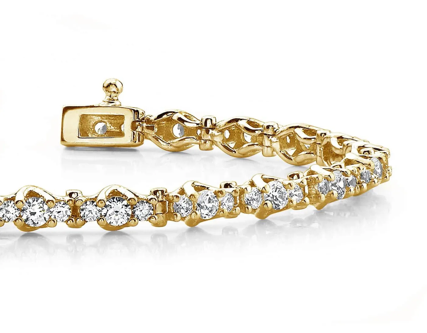 Triple Diamond Link Diamond Bracelet with 2.07 ct.(finished) 1.5mm, 2.25mm