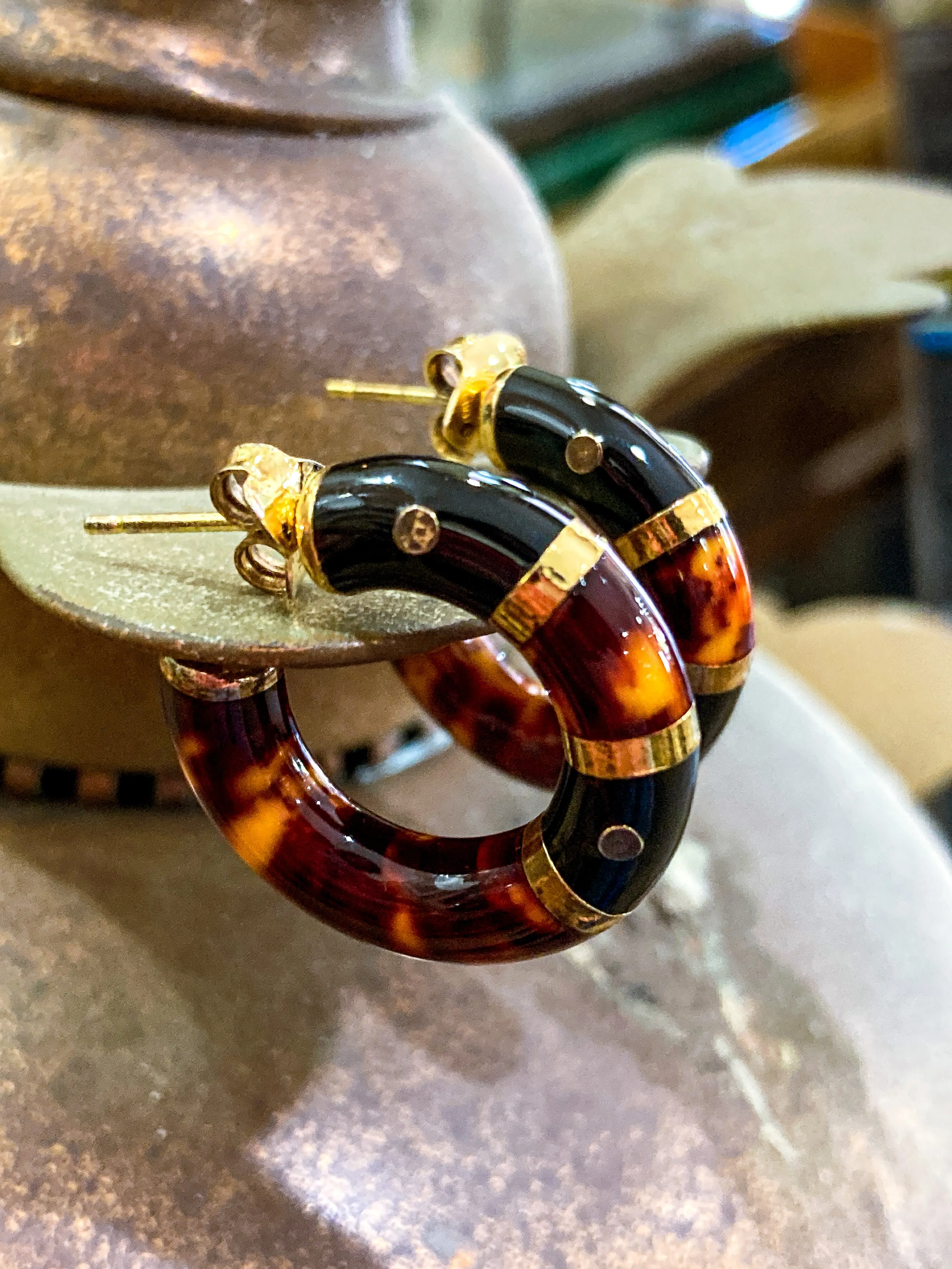 Vintage FLLI MENEGATTI Gold Vermeil 925 Tortoise Shell Black Onyx Hoop Post Earrings