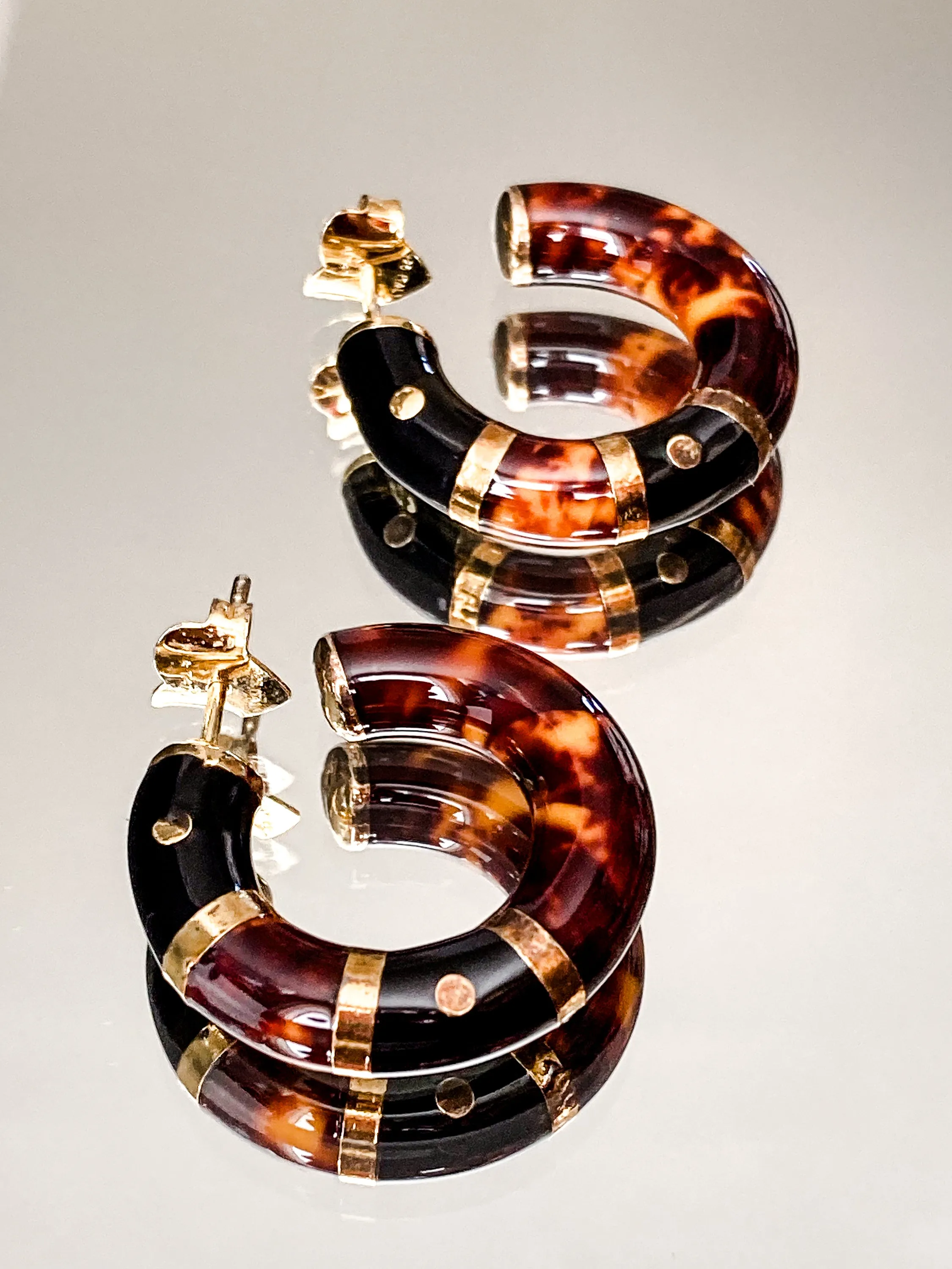Vintage FLLI MENEGATTI Gold Vermeil 925 Tortoise Shell Black Onyx Hoop Post Earrings