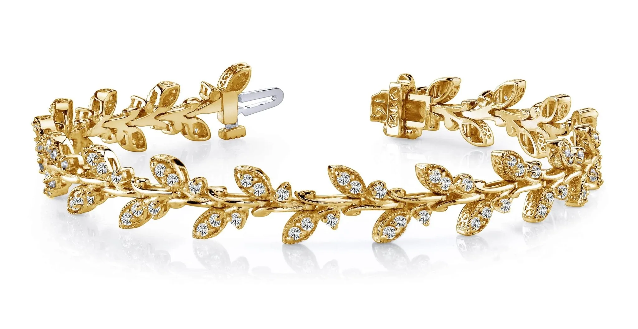 Vintage Style Leaf Diamond Bracelet with 2.97 ct.(finished) 2.0mm