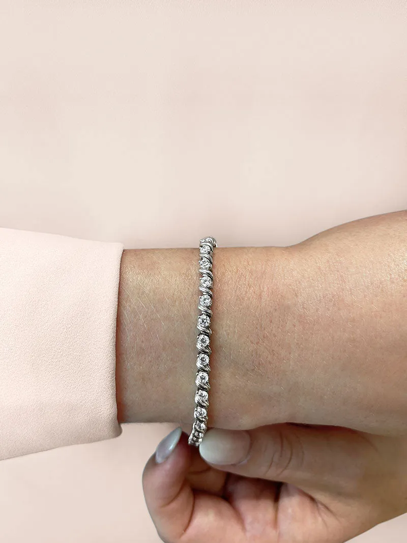 Wavy Hood Link Lab-Grown Diamond Tennis Bracelet with 4.08 ct.(finished) 3mm
